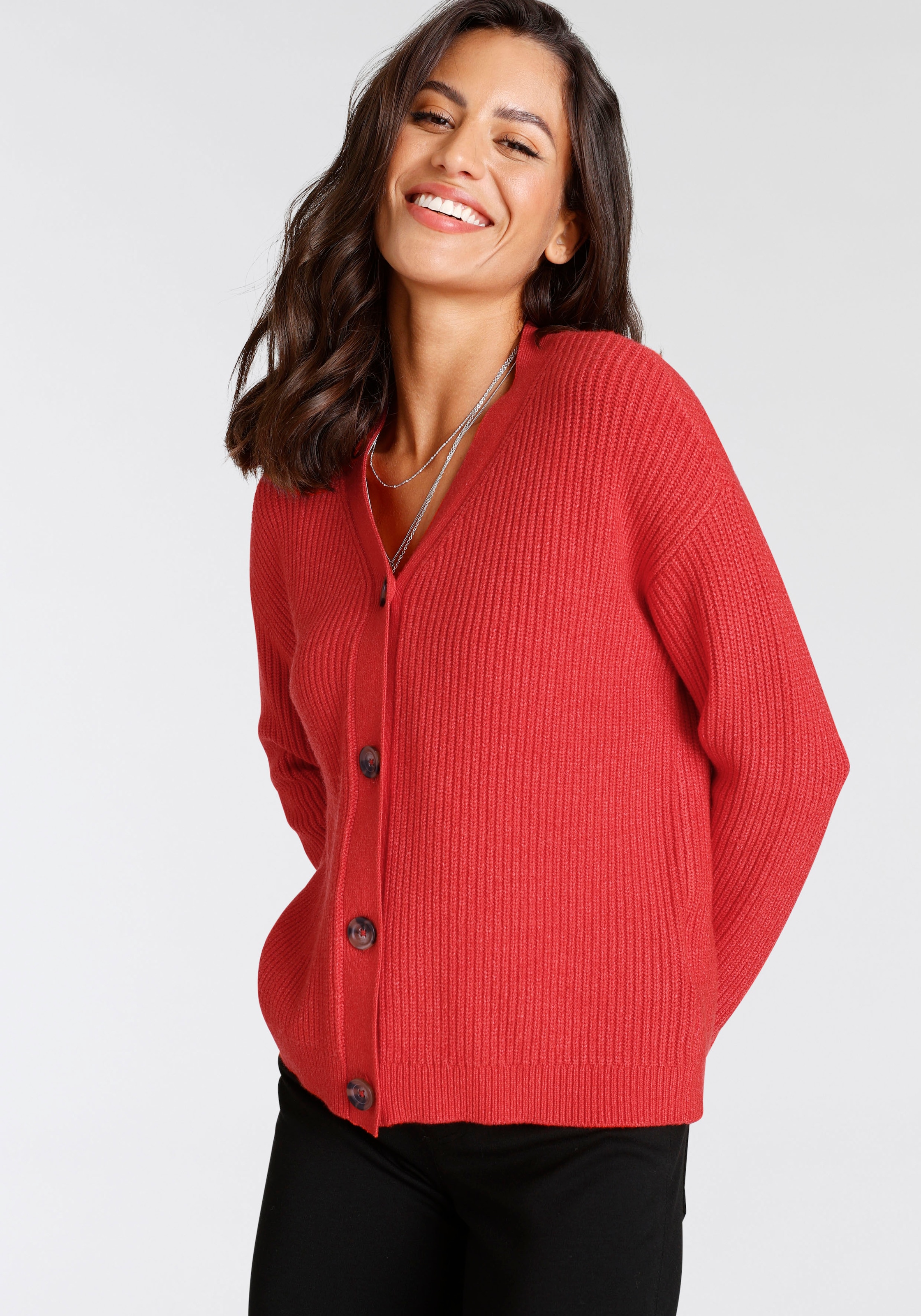 Laura Scott Strickjacke aus Grobstrick, perfekt für den Übergang