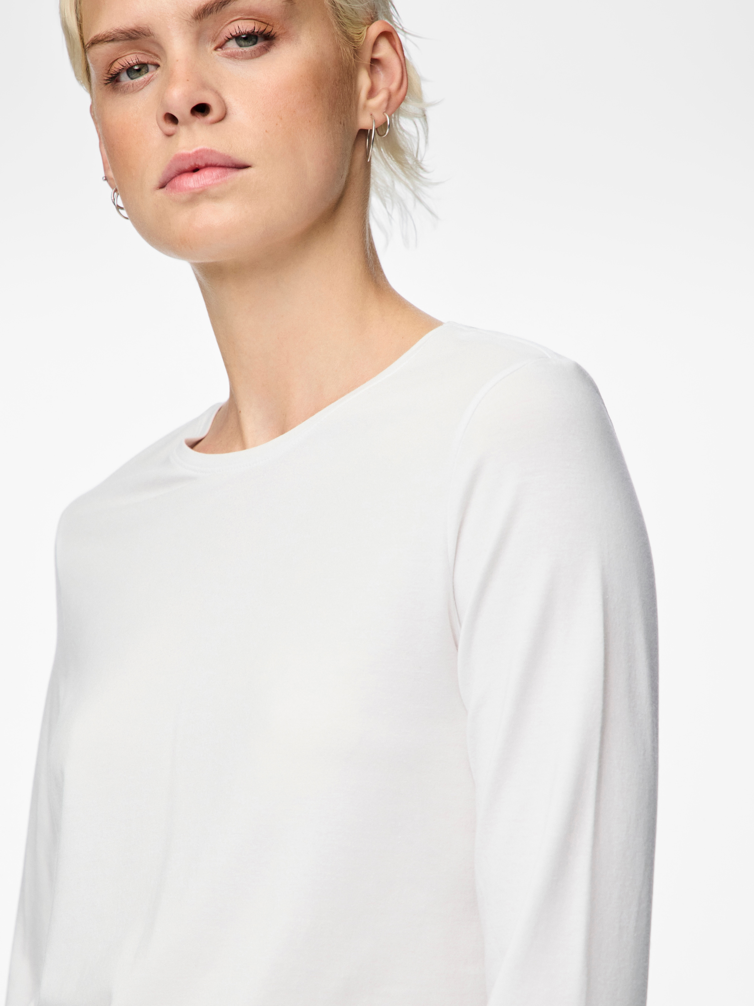 pieces Langarmshirt »PCSIRENE LS TEE JRS NOOS« Baumwollmischung, slim fit