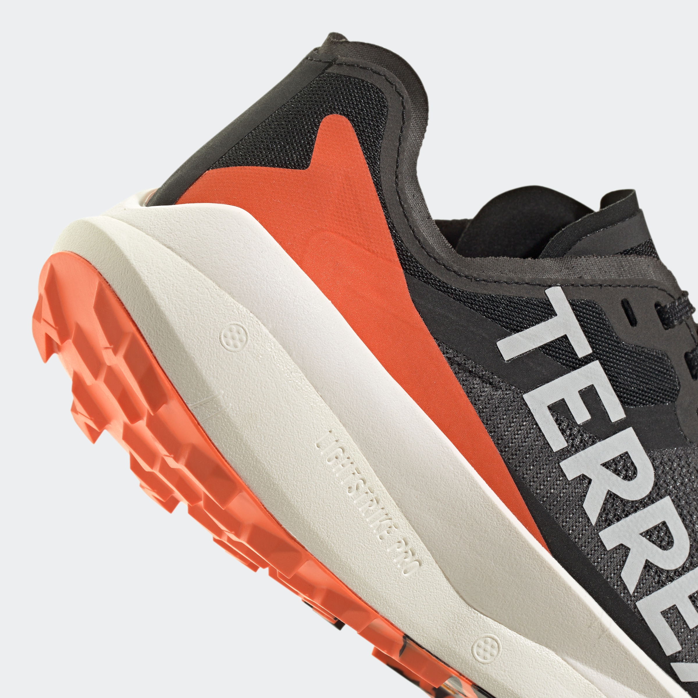 adidas TERREX Trailrunningschuh »TERREX AGRAVIC SPEED TRAILRUNNING«
