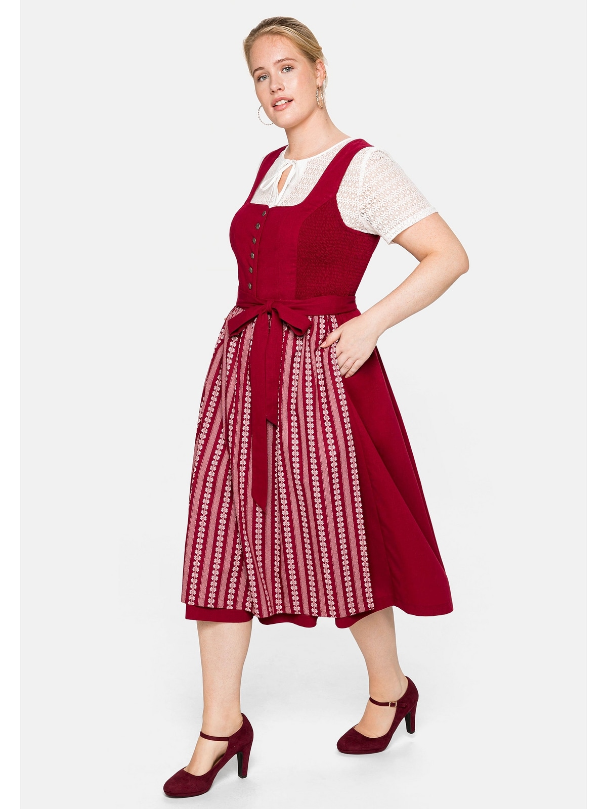 Sheego Dirndl Größen«, Midilänge, Spitzenbluse BAUR und mit kaufen Schürze »Große in für 