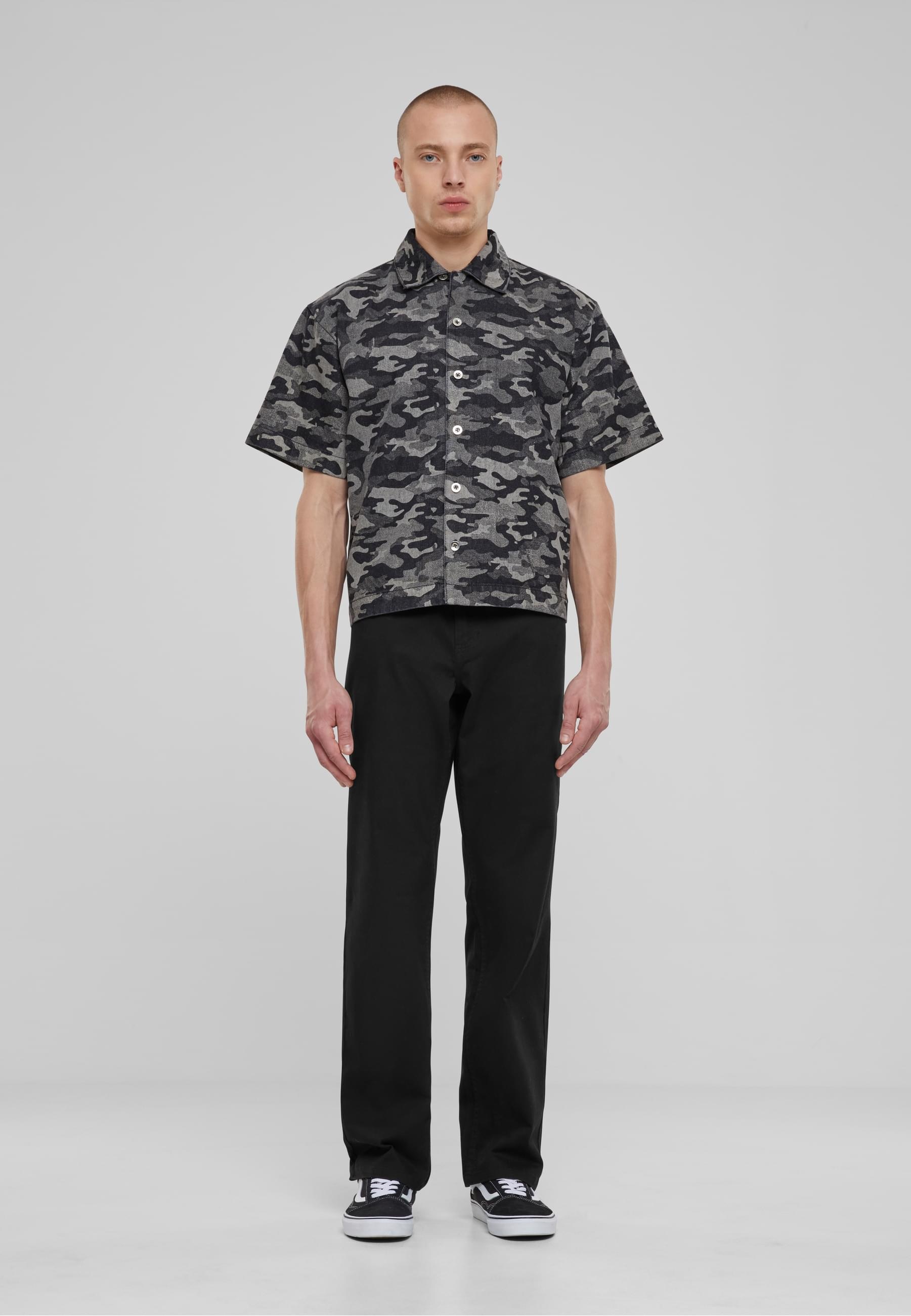URBAN CLASSICS T-Shirt »Urban Classics Laser Camo Printed Boxy Shirt«, (1 tlg.)