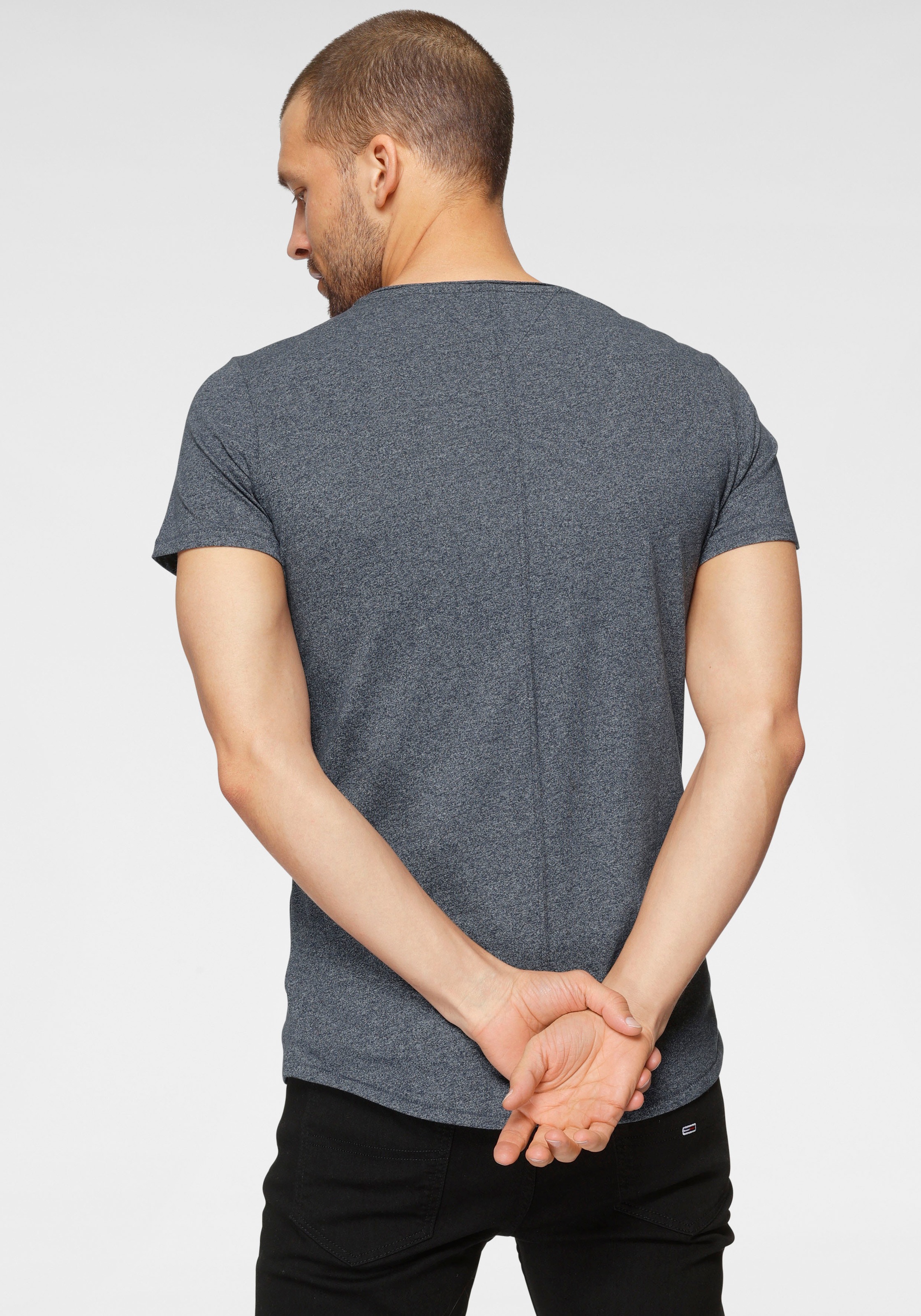 Tommy Jeans T-Shirt "TJM SLIM JASPE C NECK" Classics Slim Fit mit Markenlab günstig online kaufen