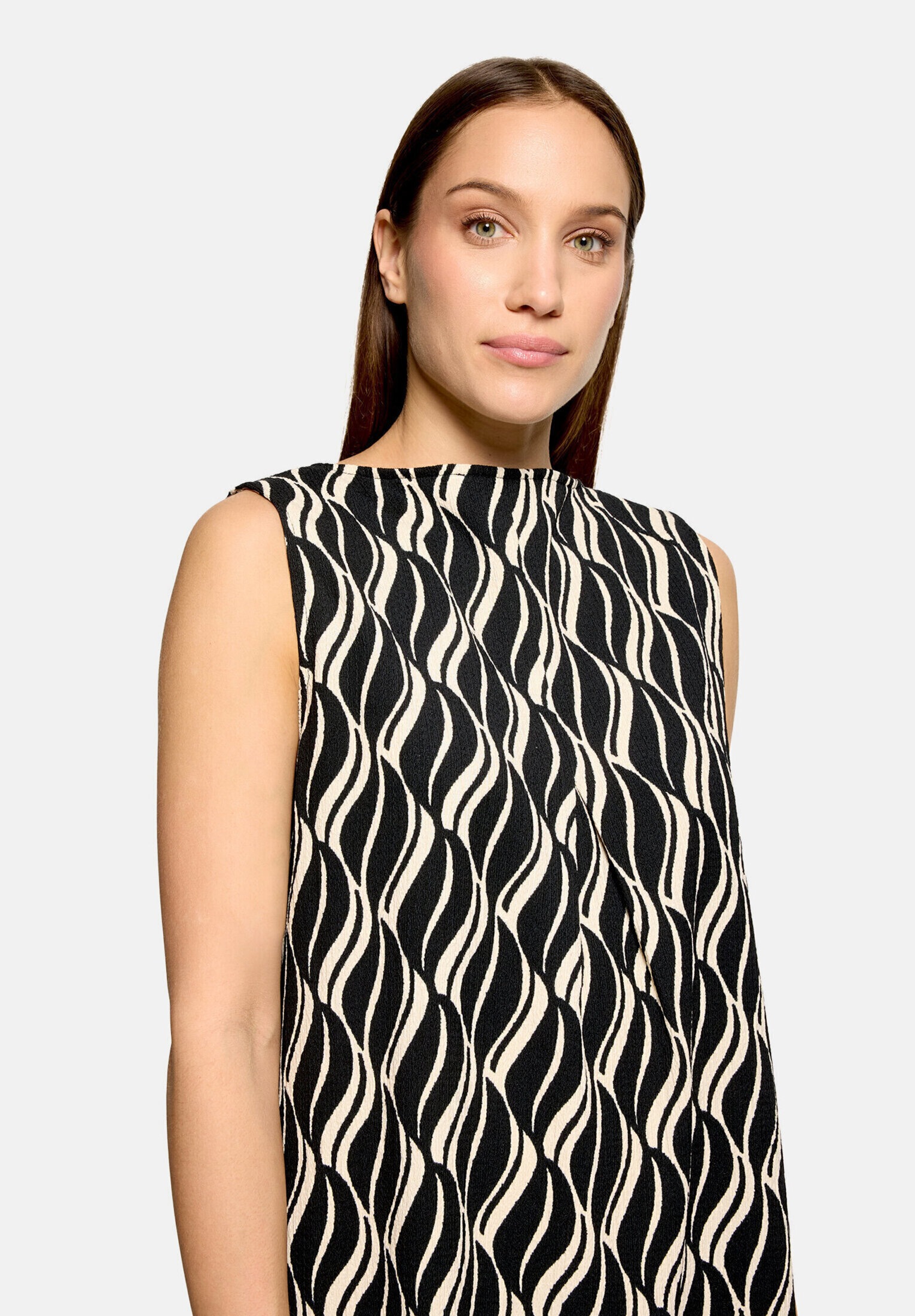 Betty Barclay Sommerkleid »Damen ohne Arm« Nahttasche