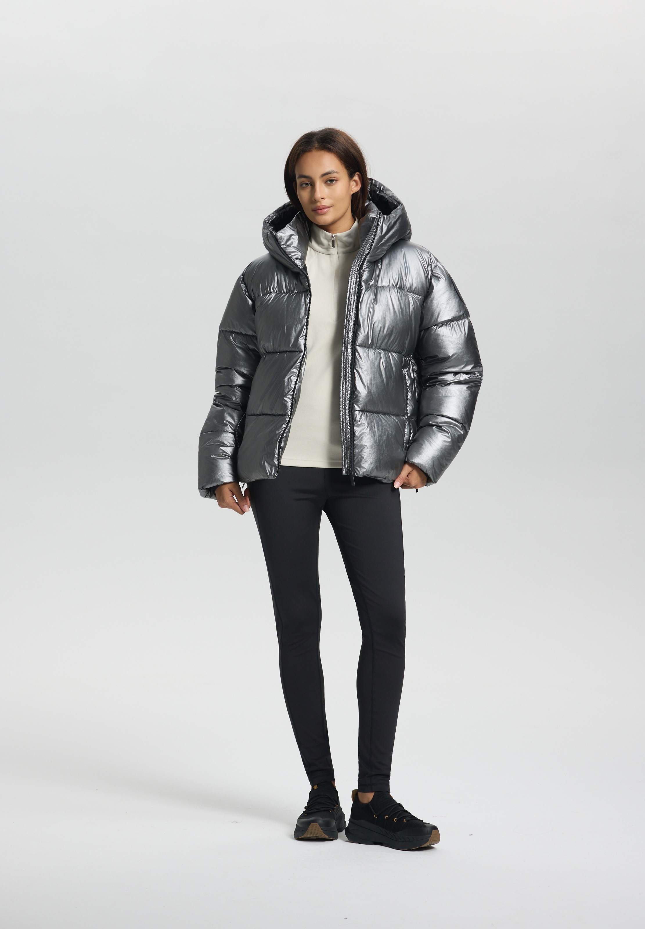 Luhta Steppjacke "LUHTA EISEBERG" mit fester, zweifach verstellbarer Kapuze
