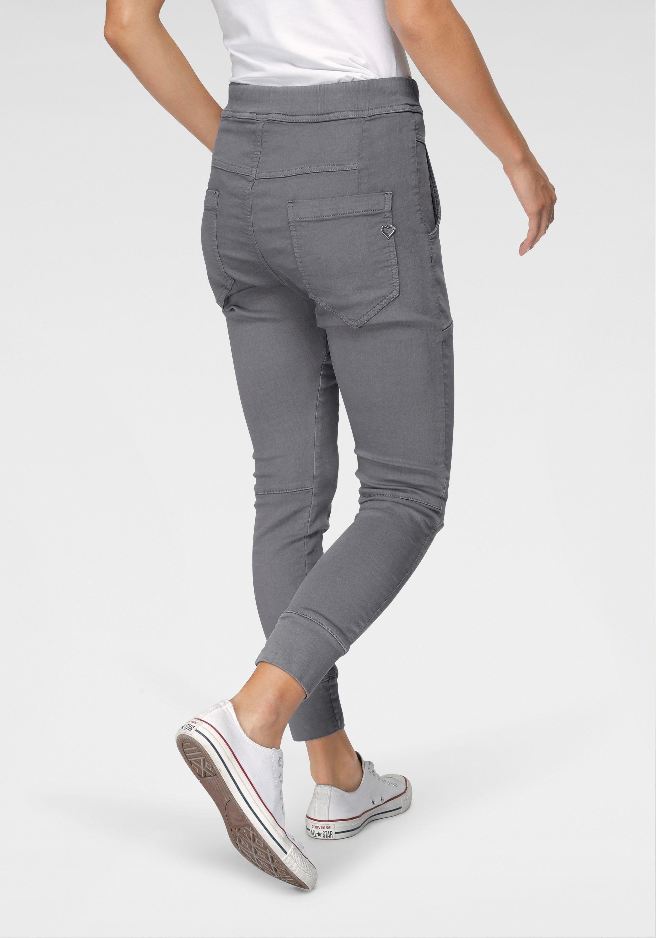 Please jogger hot sale jeans