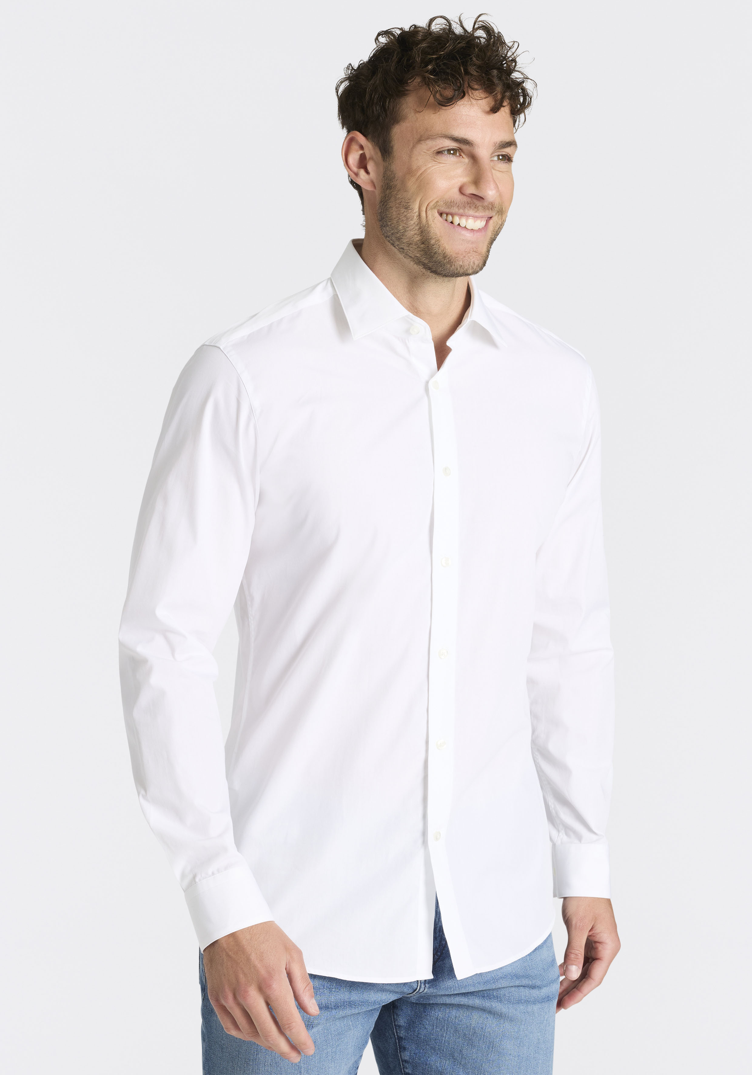 HUGO Businesshemd "Valerio" Kentkragen, Modern Fit, bügelleichte Qualität