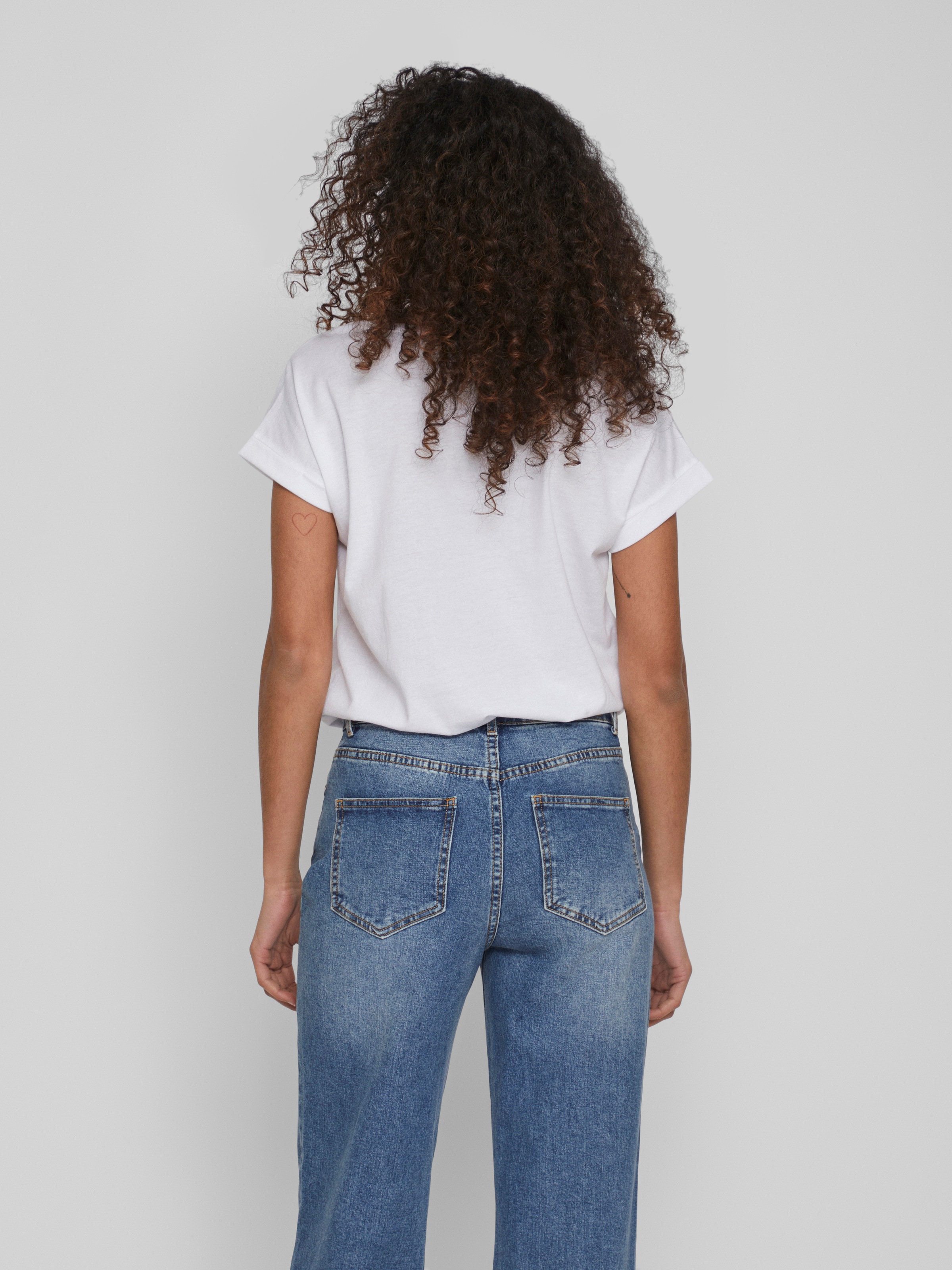 Thumbnail - Vila V-Shirt "VIDREAMERS NEW V-NECK T-SHIRT - NOOS"