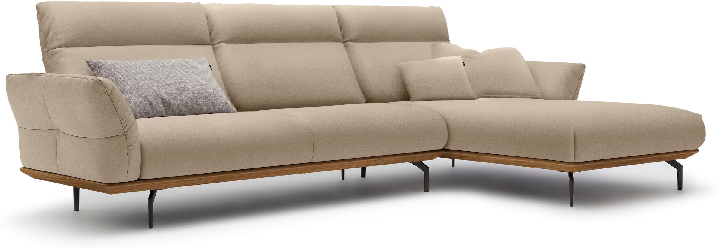 Creation BY ROLF BENZ Ecksofa "CR.460", Sockel in Nussbaum, Winkelfüße in U günstig online kaufen