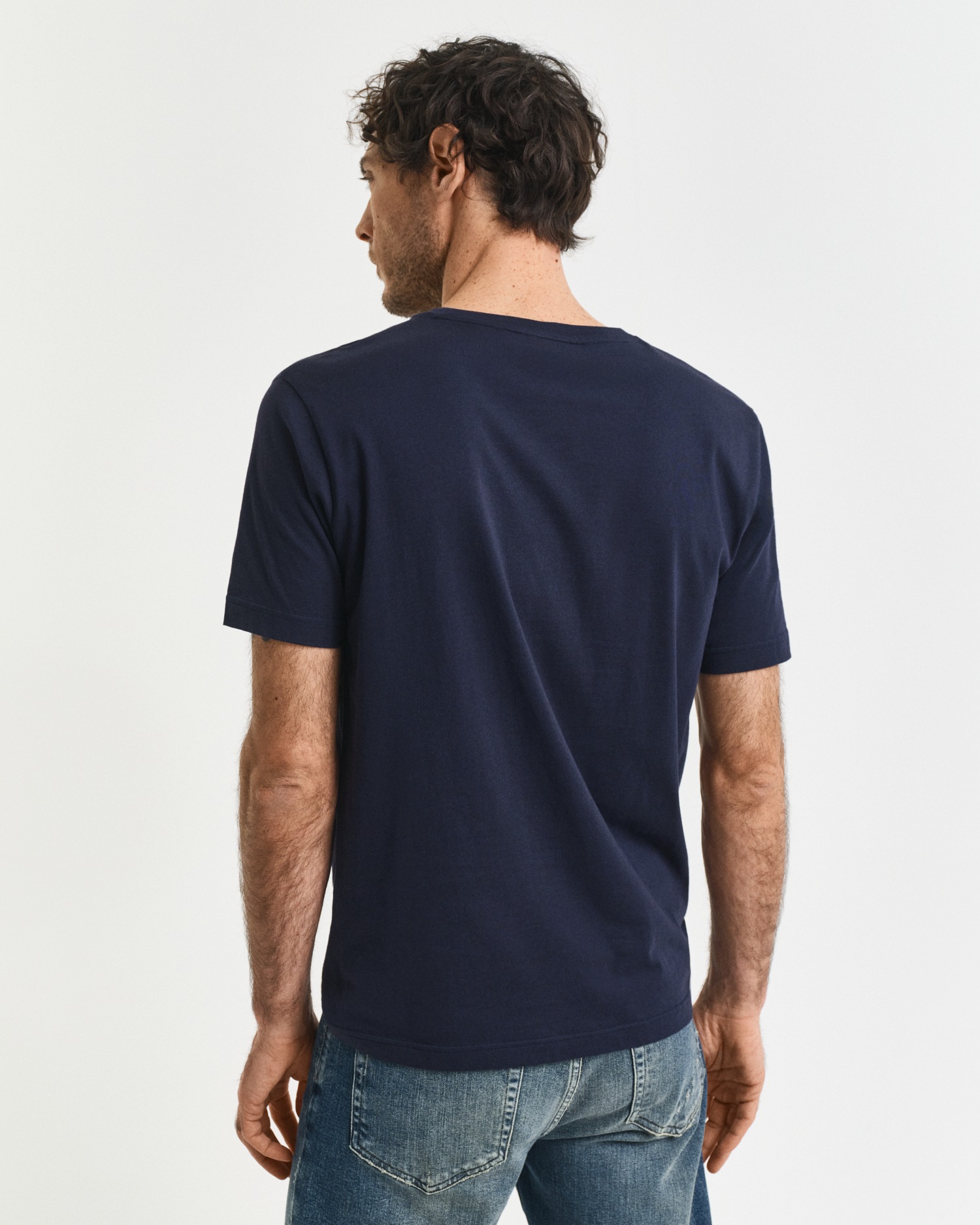 Gant T-Shirt »REG ARCHIVE SHIELD SS T-SHIRT« mit Logodruck auf der Brust