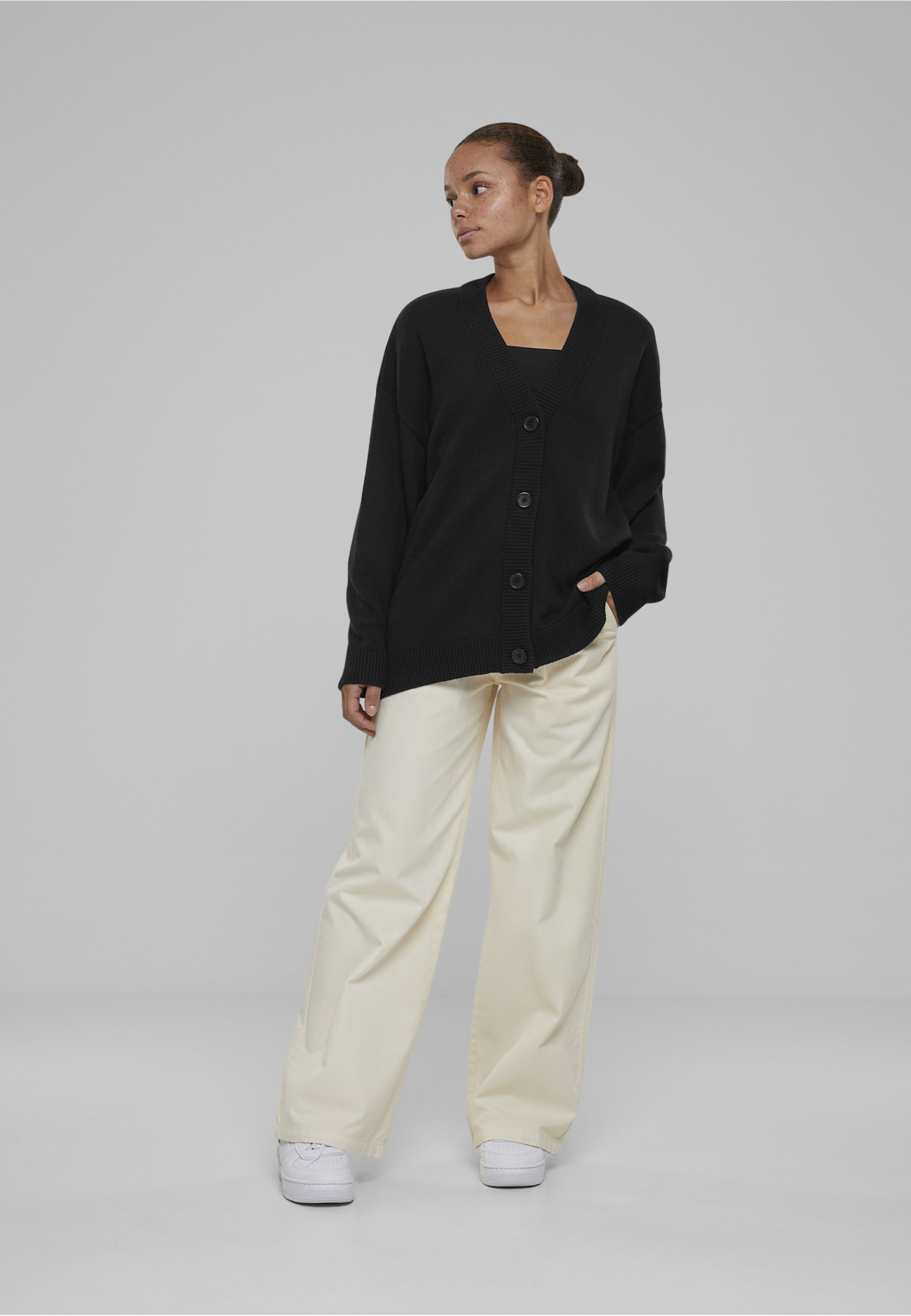 URBAN CLASSICS Strickjacke »Urban Classics Damen Ladies Big Oversized Cardigan« 1 Stk.