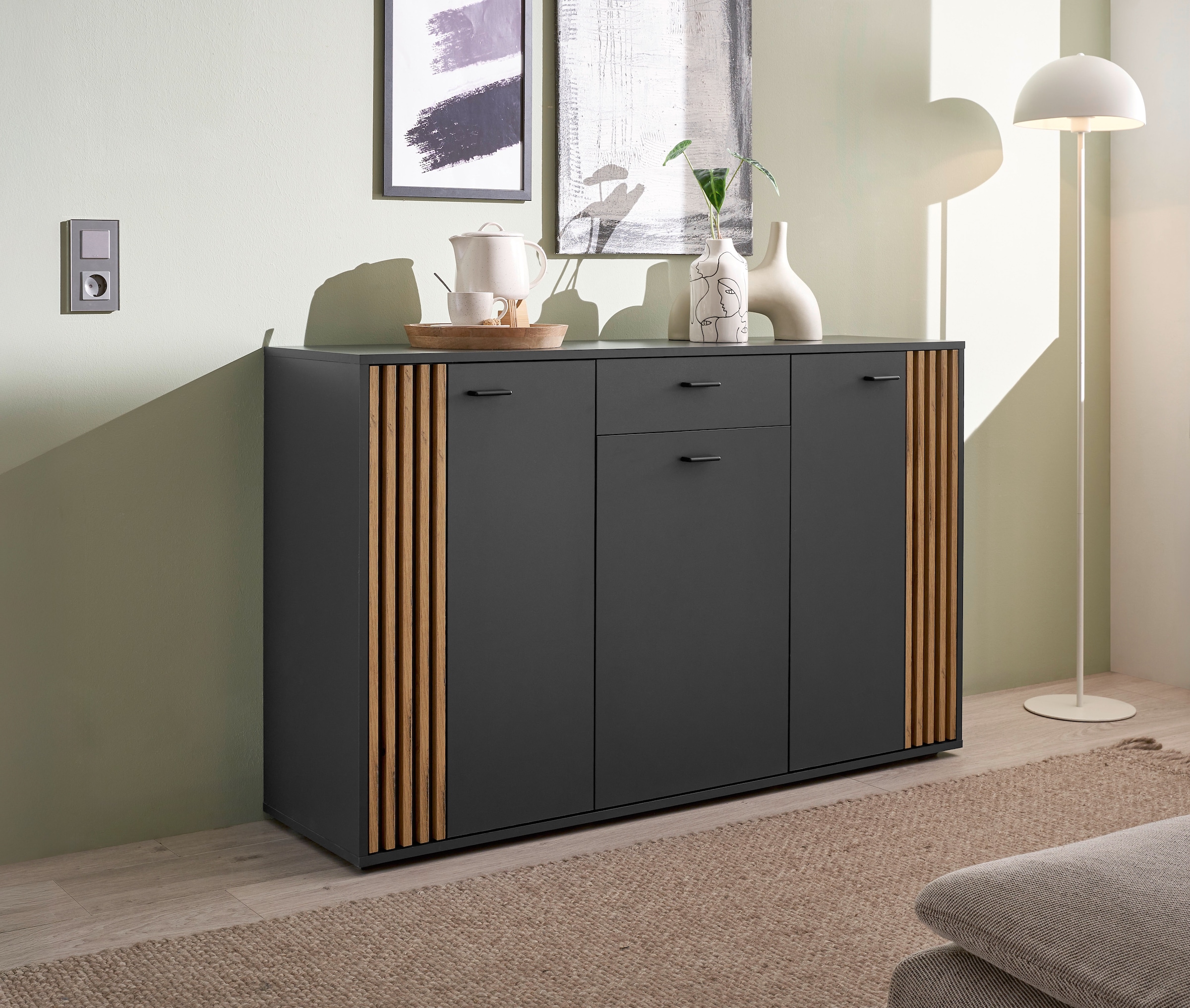 HBZ Sideboard »Dublin Kommode, BxHxT 140x86x38cm«, (1 St.), Breite 140cm, Softclose, Metallgriffe