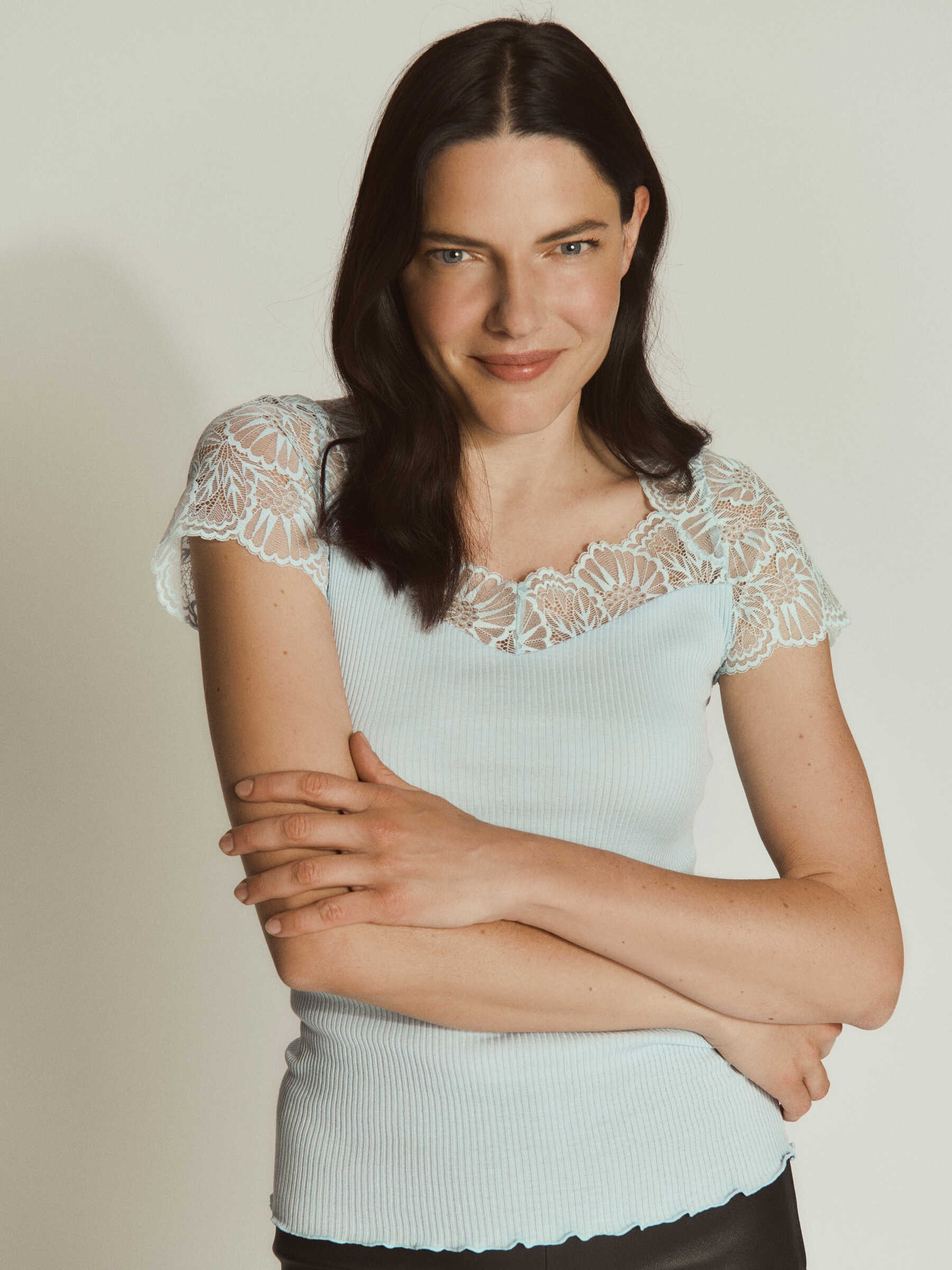 rosemunde Spitzenshirt "Beatha Lace Capsleeve T-Shirt" wunderschöne elastis günstig online kaufen