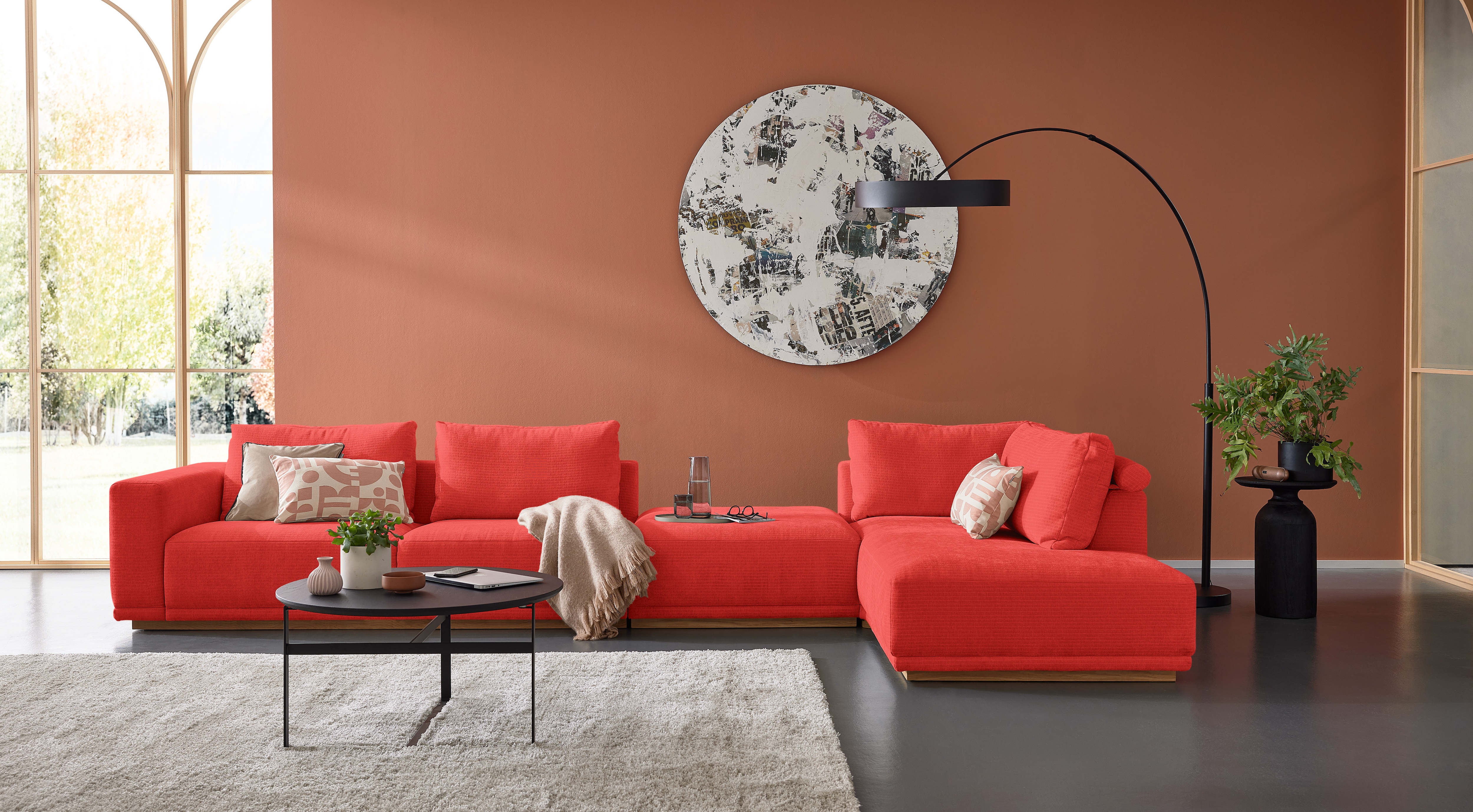 Musterring Wohnlandschaft "JustB PM200 bequem, wahlw. Sitzvorzug, Breite 395cm, Holzsockel" Anreihsofa Armlehne links, Eckteil rechts und Hocker. Ohne Sitzvorzug