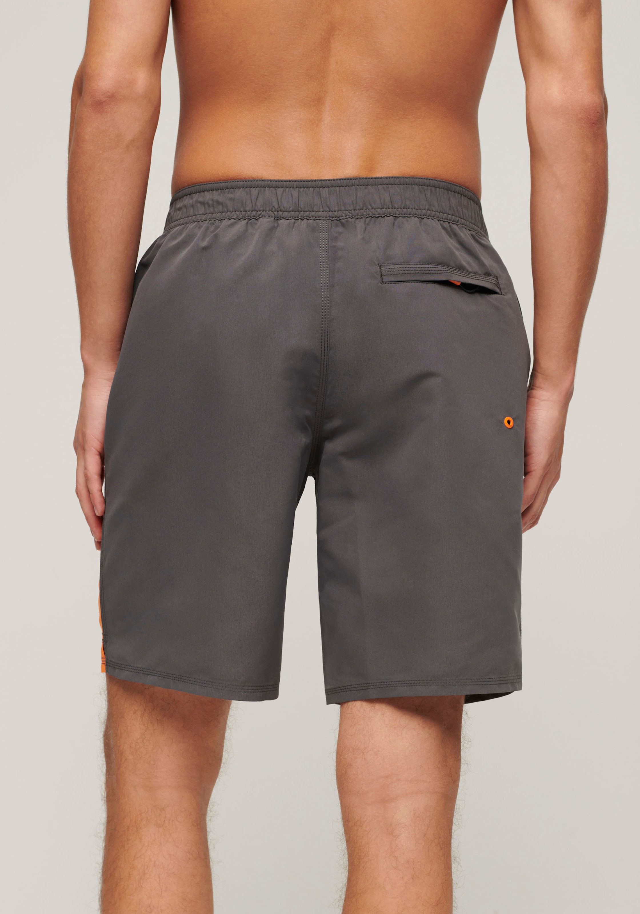 Superdry Badeshorts »SD-SPORTSWEAR LOGO 19" BOARDSHORT«