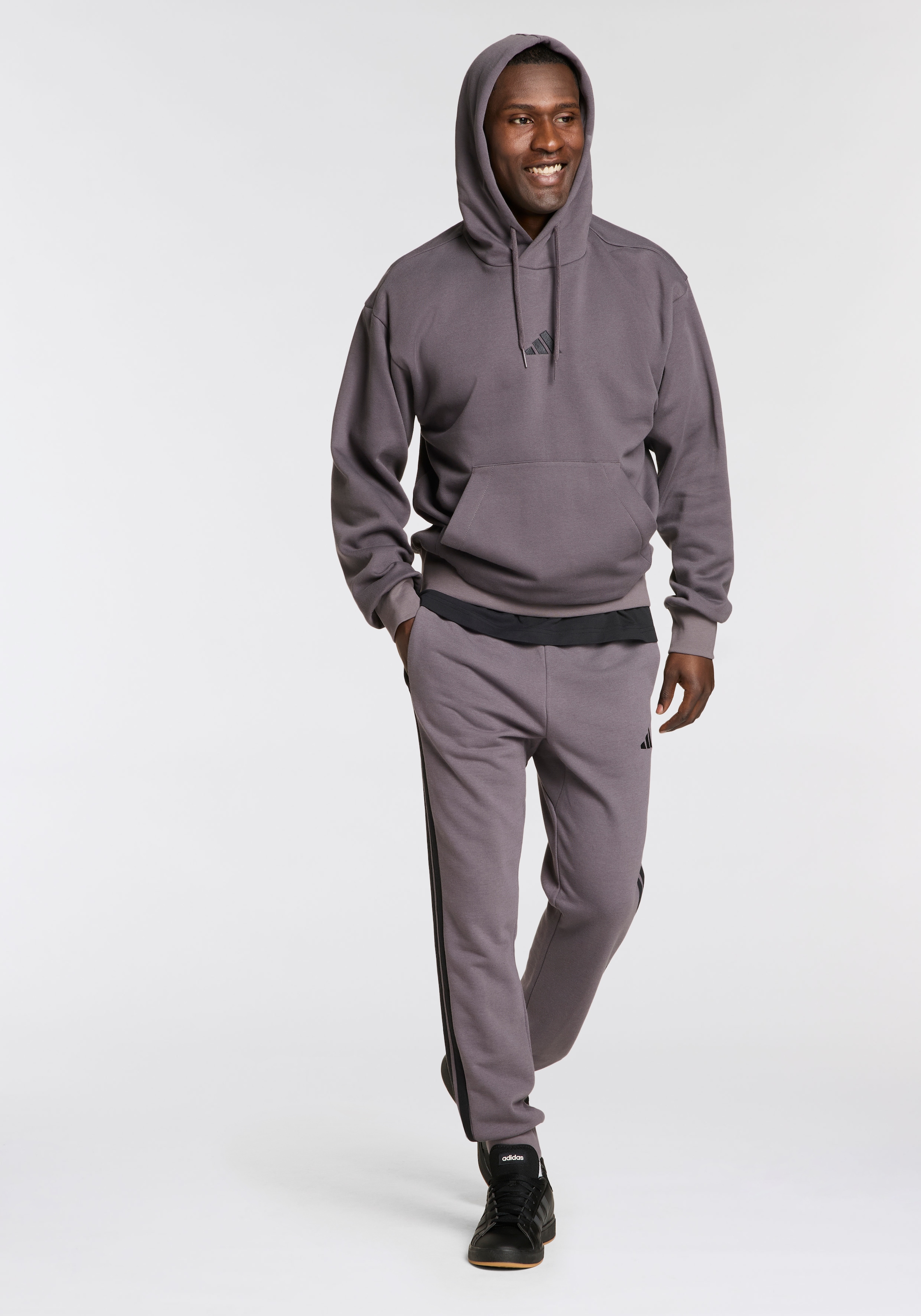 adidas Sportswear Sporthose »M 3S FT TC PT«, (1 tlg.), Jogginghose aus weichem French Terry Material
