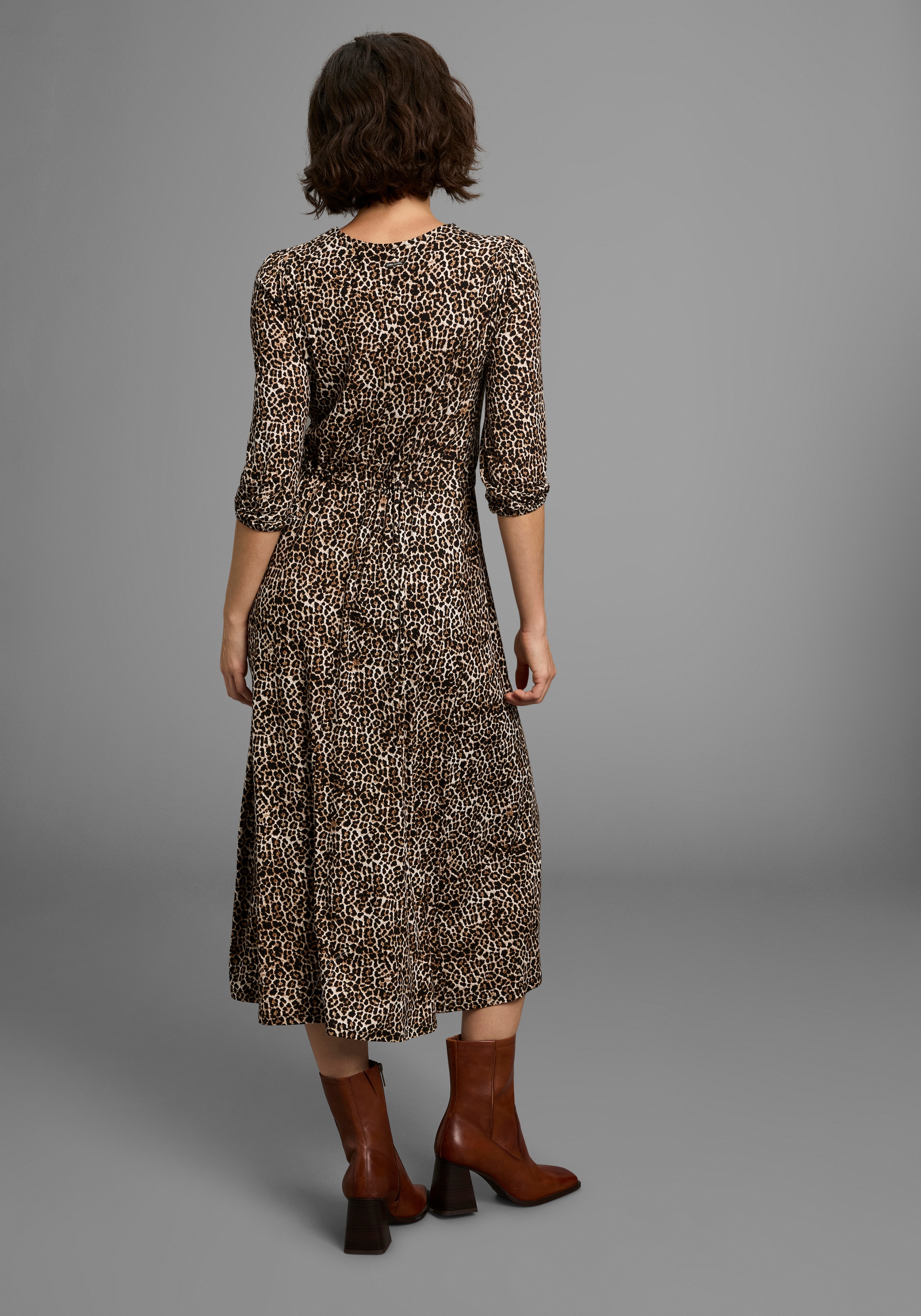 Laura Scott Midikleid, im Leoparden-Print aus Single Jersey - NEUE KOLLEKTION