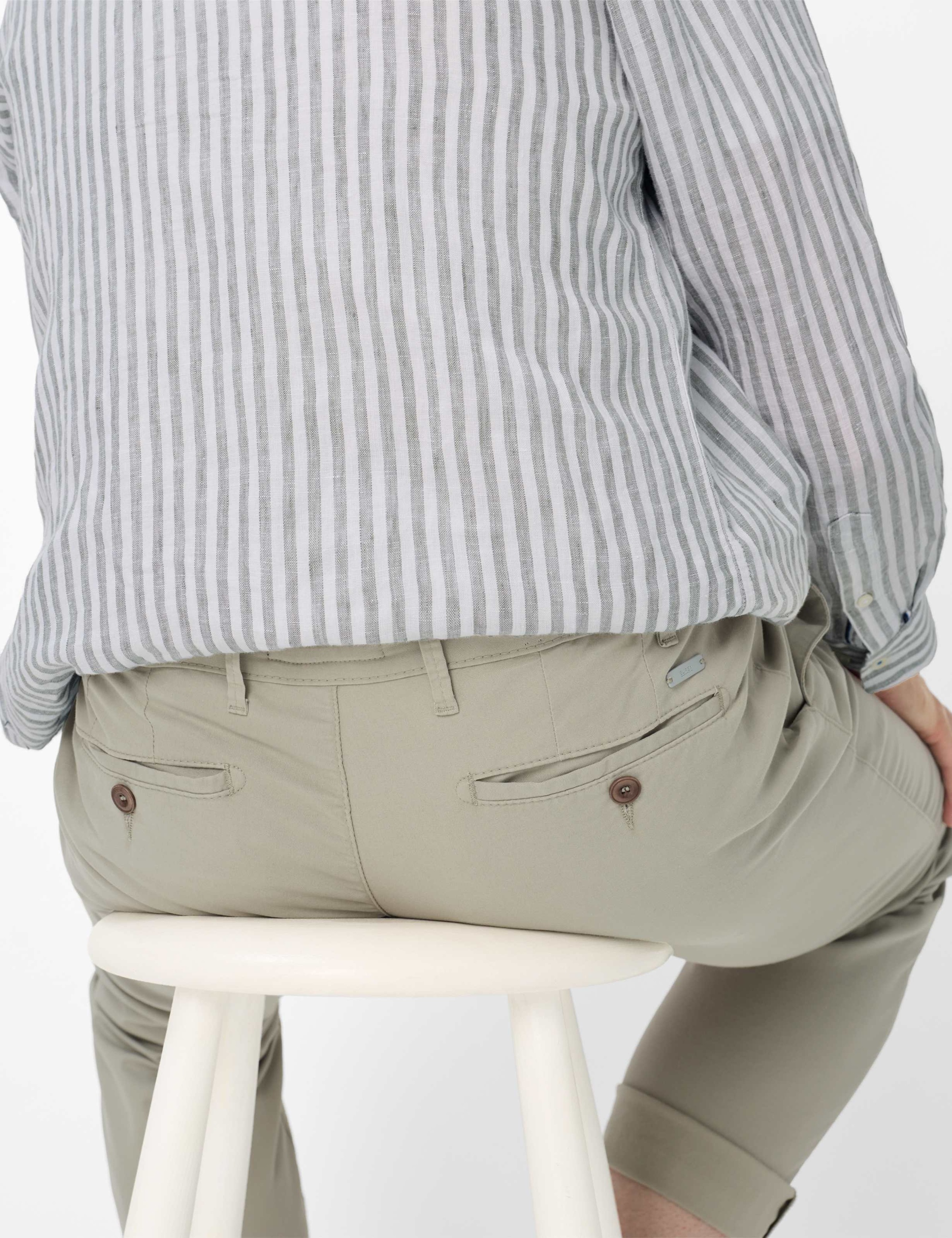 EUREX by BRAX Bundfaltenhose »Style LUIS«