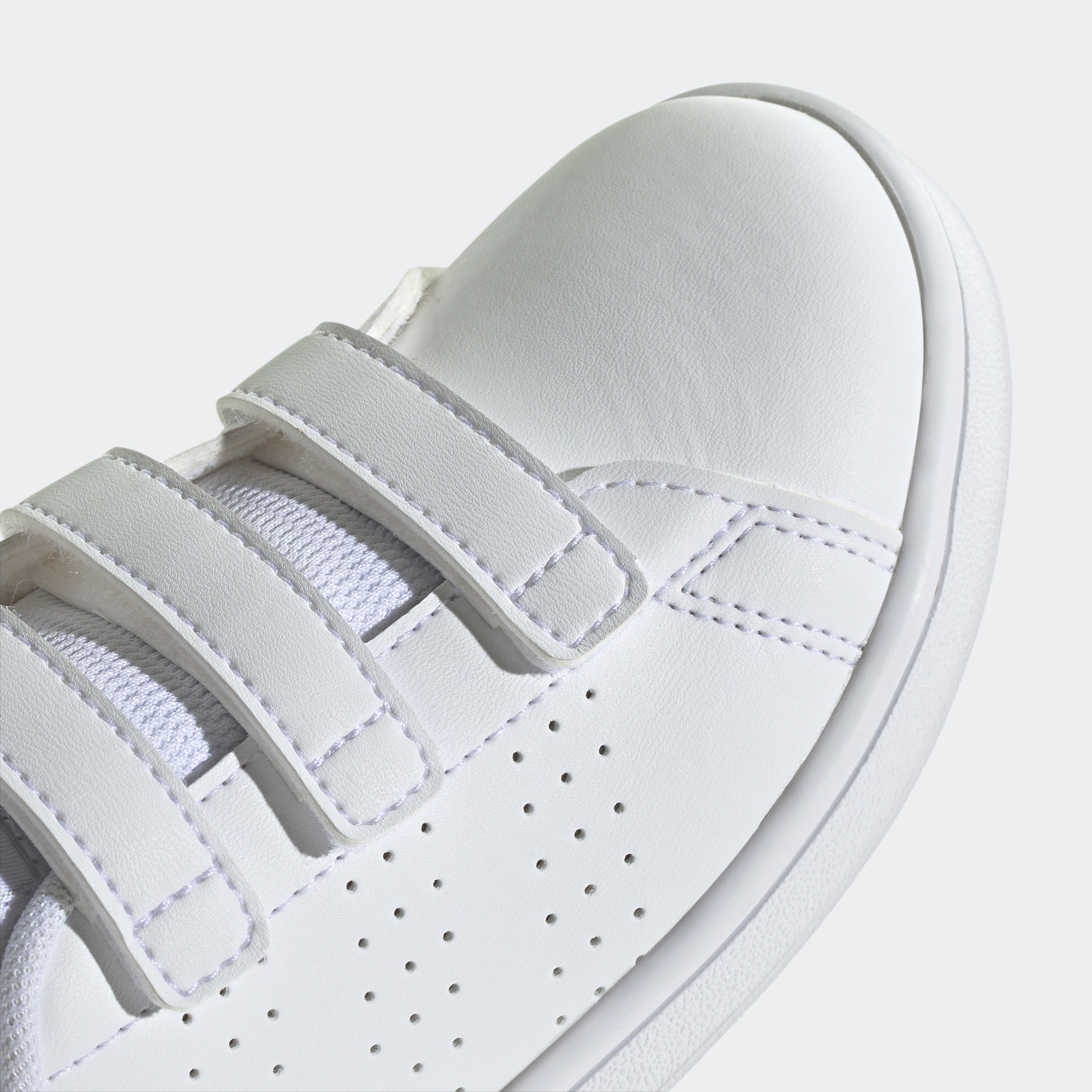 Design | Spuren des Stan auf BAUR Sneaker ▷ für Smith adidas den HOOK-AND-LOOP«, Sportswear LIFESTYLE adidas COURT »ADVANTAGE