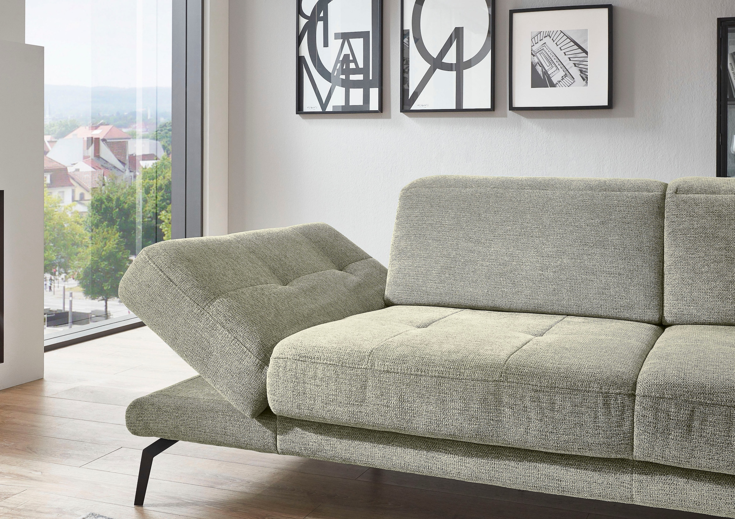 Die PlanBar Ecksofa »MP-IN20126 L-Form«, mit Kopfteilverstellung, optional Sitztiefen- & Armteilverstellung