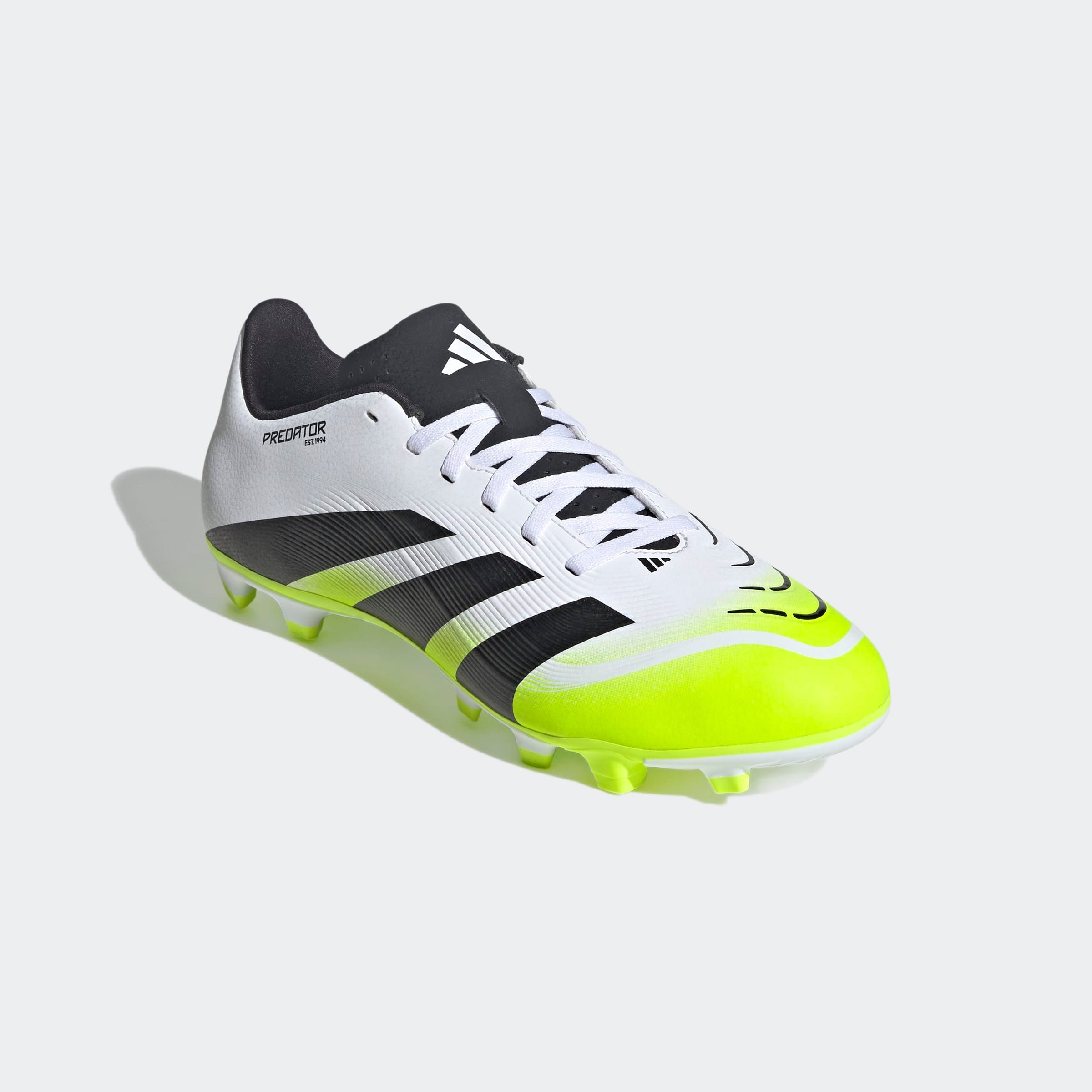 adidas Performance 1100000002199 "PREDATOR CLUB FÜR KUNSTRASEN, HART- UND ASCHENPLÄTZE" geeignet für Rasen- und Kunstrasenplätze