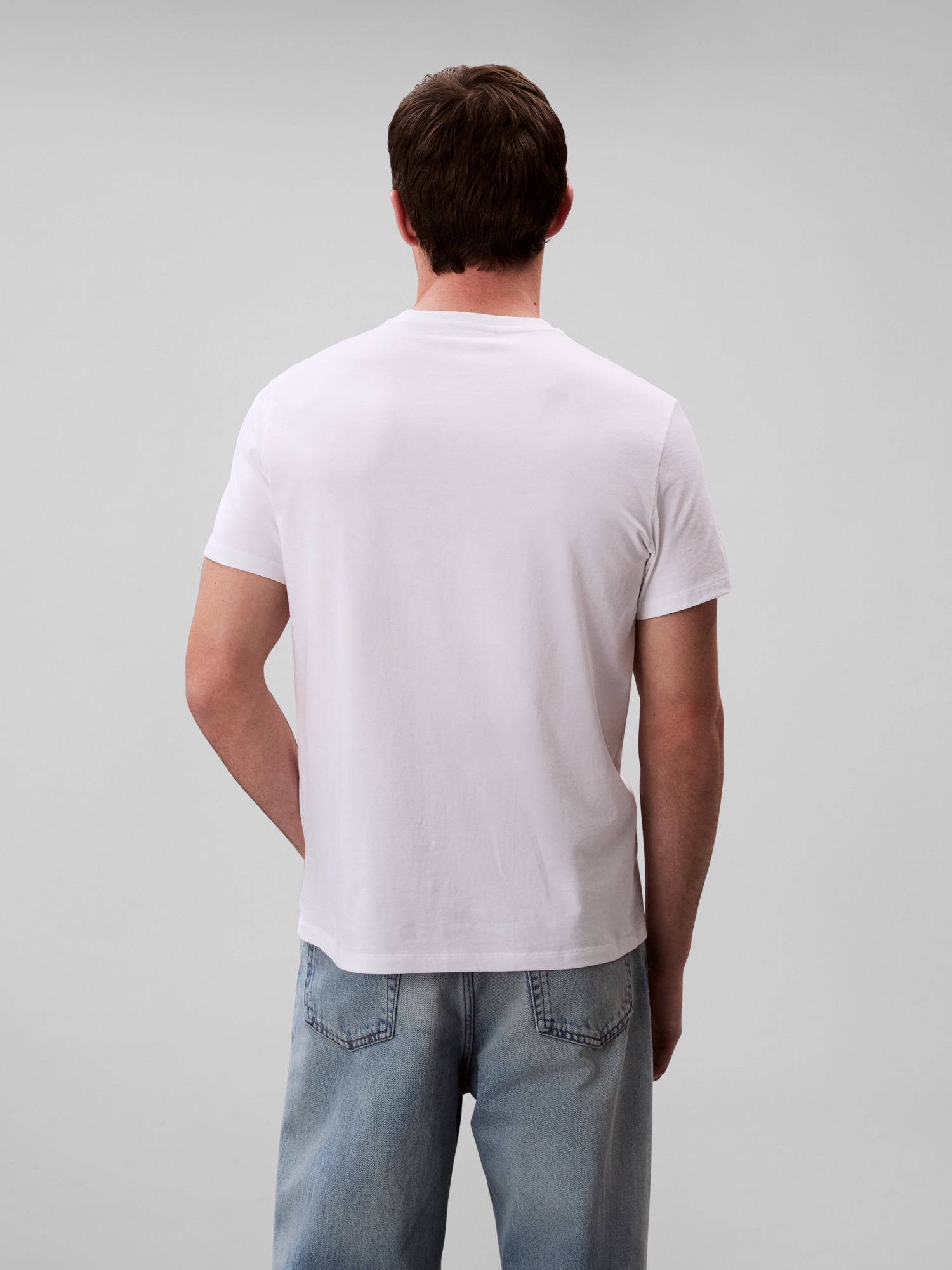 Calvin Klein Jeans T-Shirt »SS BADGE 30S JERSEY CLASSIC TEE«, Mit Rundhalsausschnitt