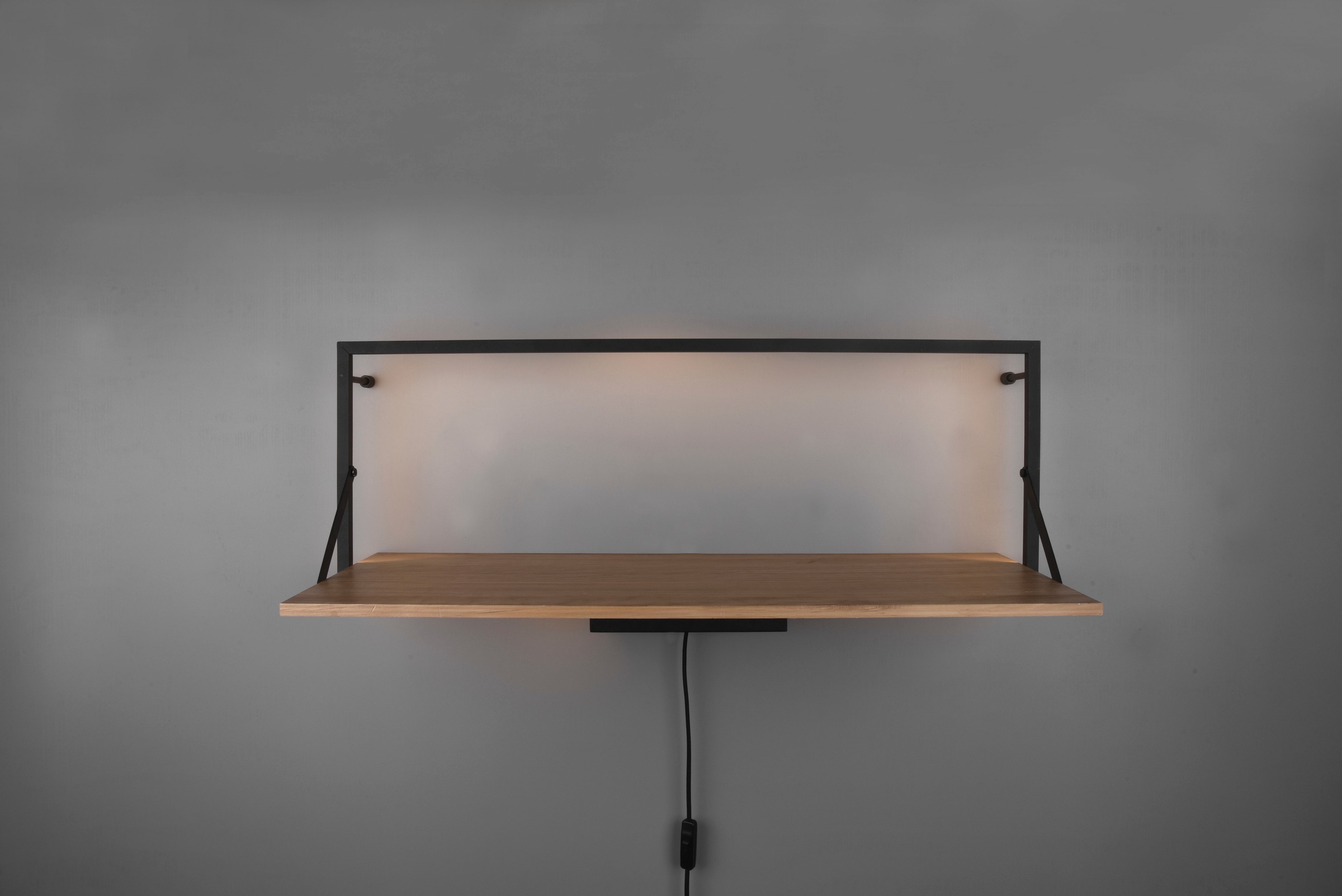 MIRRORS AND MORE Wandregal "Leonie", (1 St.), mit integriertem LED Backligh günstig online kaufen