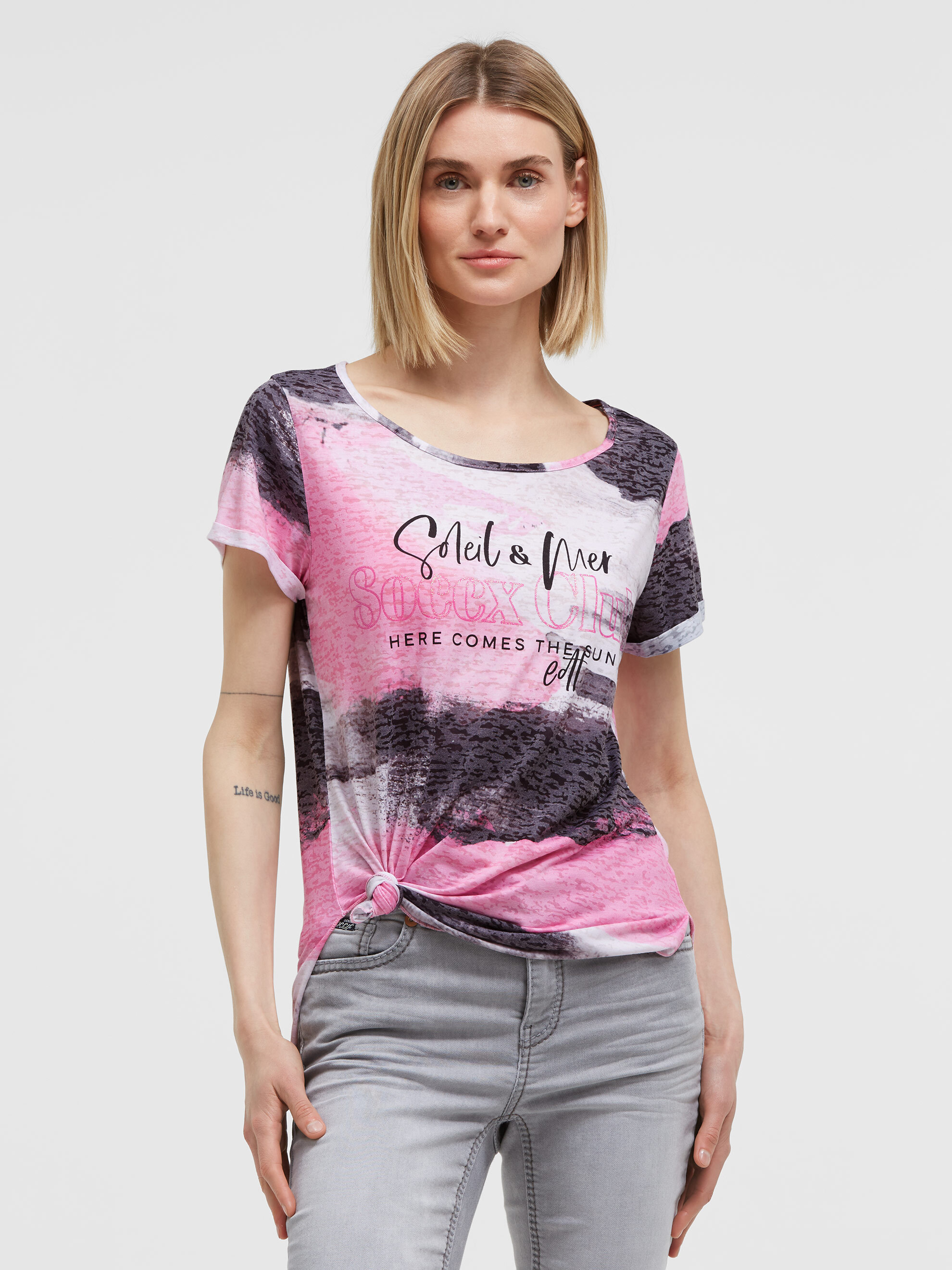 SOCCX Rundhalsshirt mit Seitenschlitze