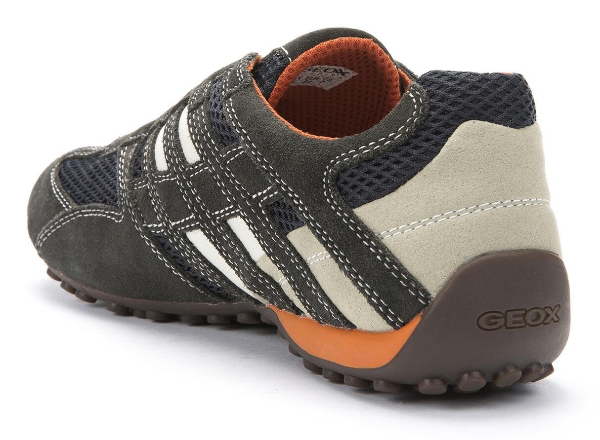 Geox Slip-On Sneaker »UOMO SNAKE«, Slipper, Freizeitschuh mit Ziernähten und mit Geox Spezial Membrane