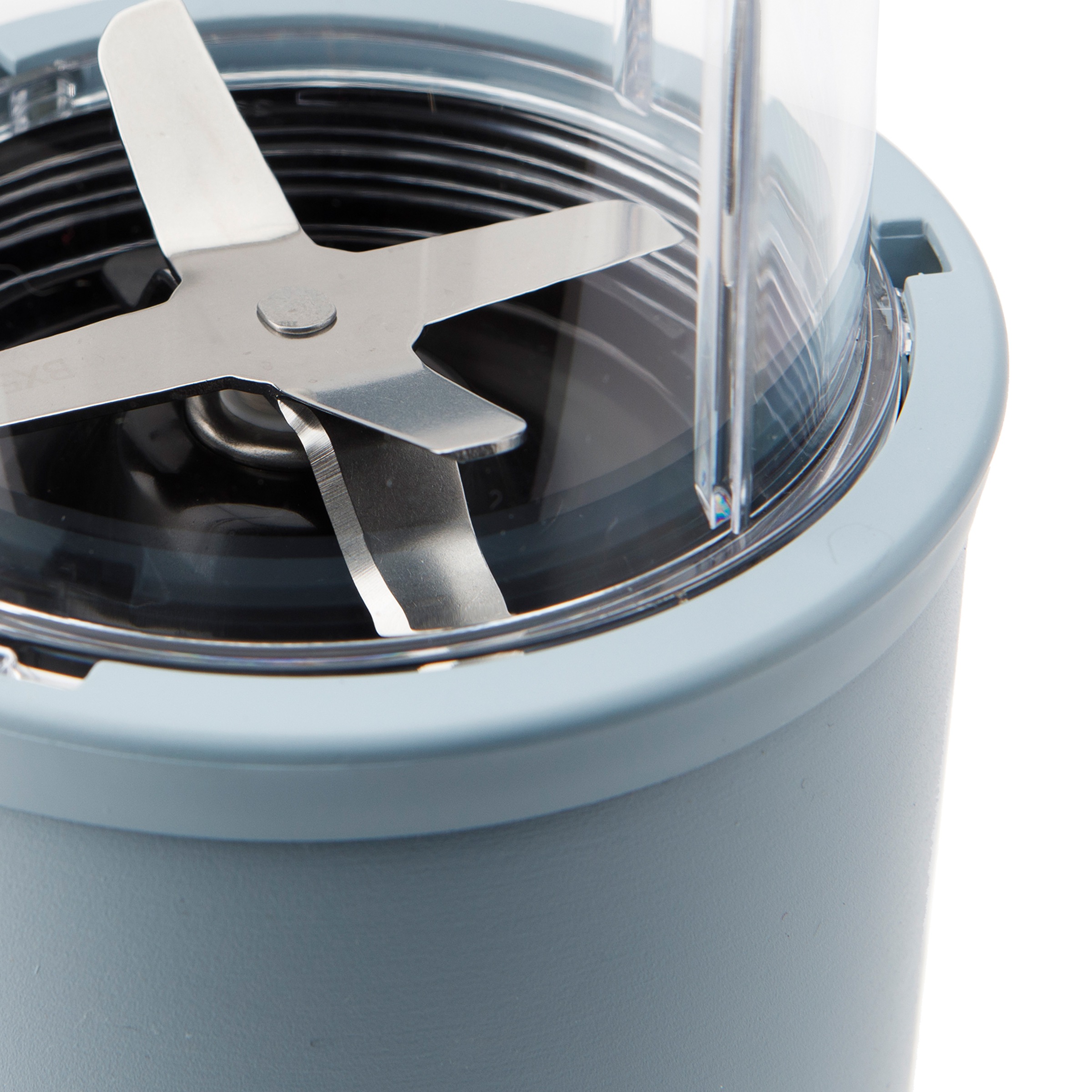 Thumbnail - nutribullet Standmixer "Pro NB907MASL- kompakter Mixer, 900W, Hellblau" 900 W Drücken, drehen, mixen; starker Motor;Bech...