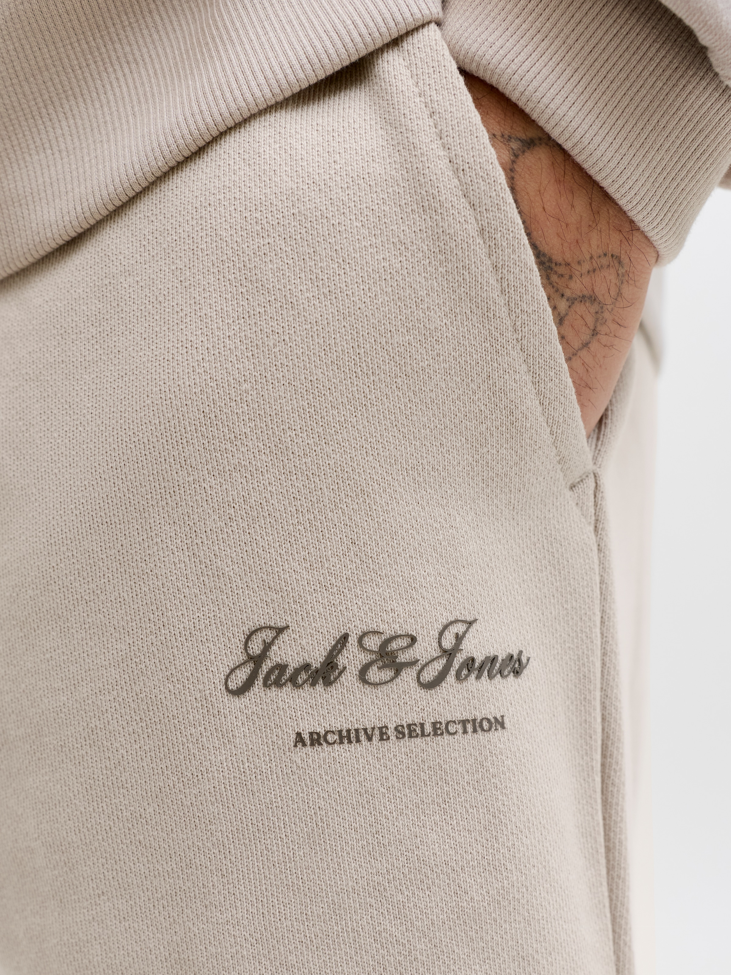 Jack & Jones Laufshorts »JPSTGORDON ARCHIVE SWEAT SHORTS MID SN«  mit Kordelzug