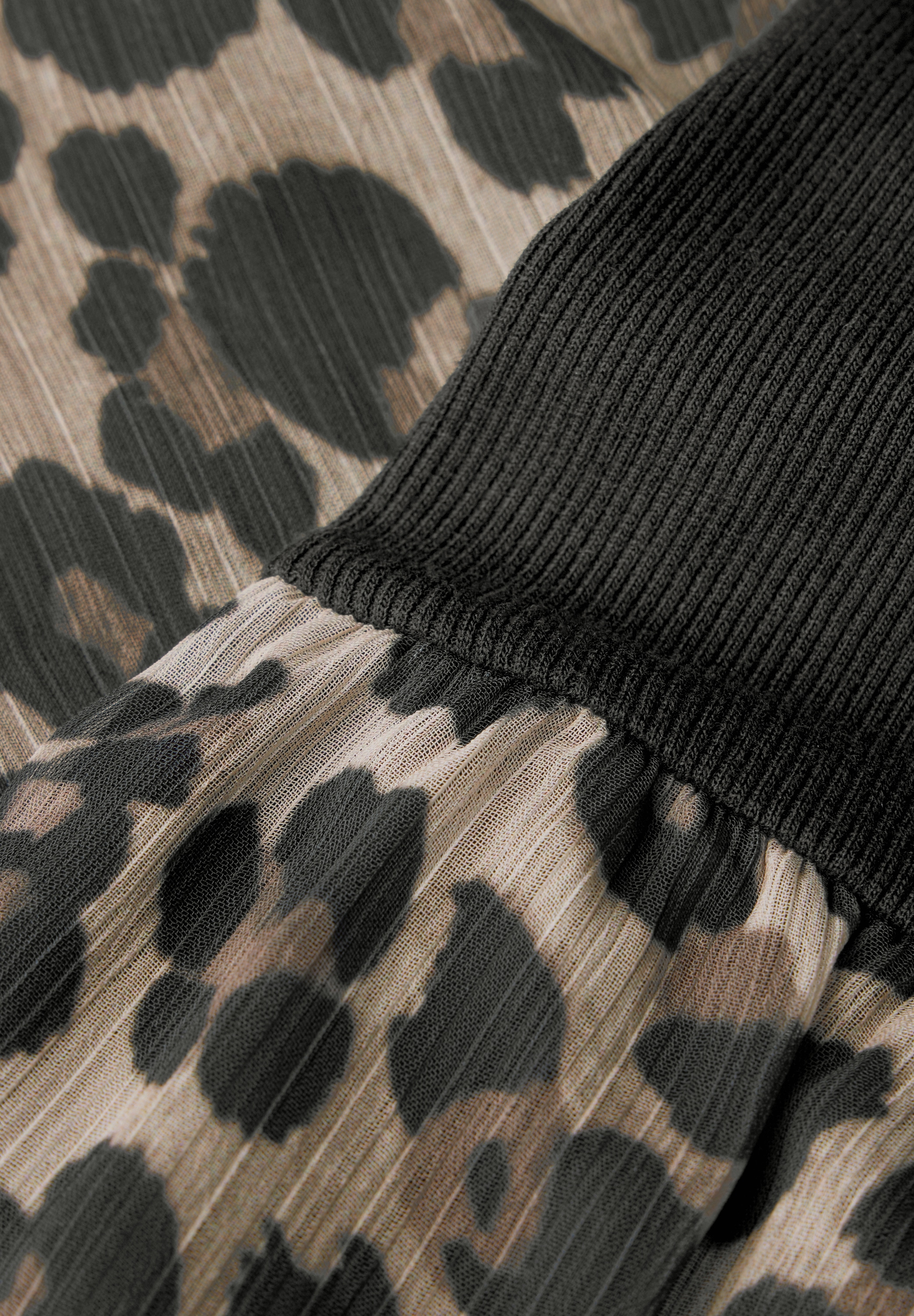 STREET ONE Midikleid, mit animal Print