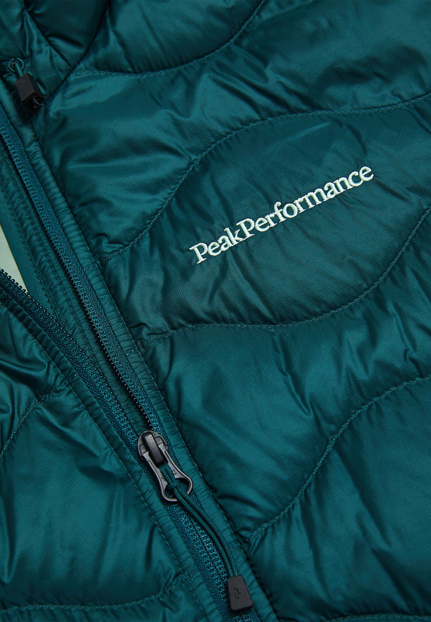 Peak Performance Steppjacke »M Helium Down Hood Jacket« wasserabweisend