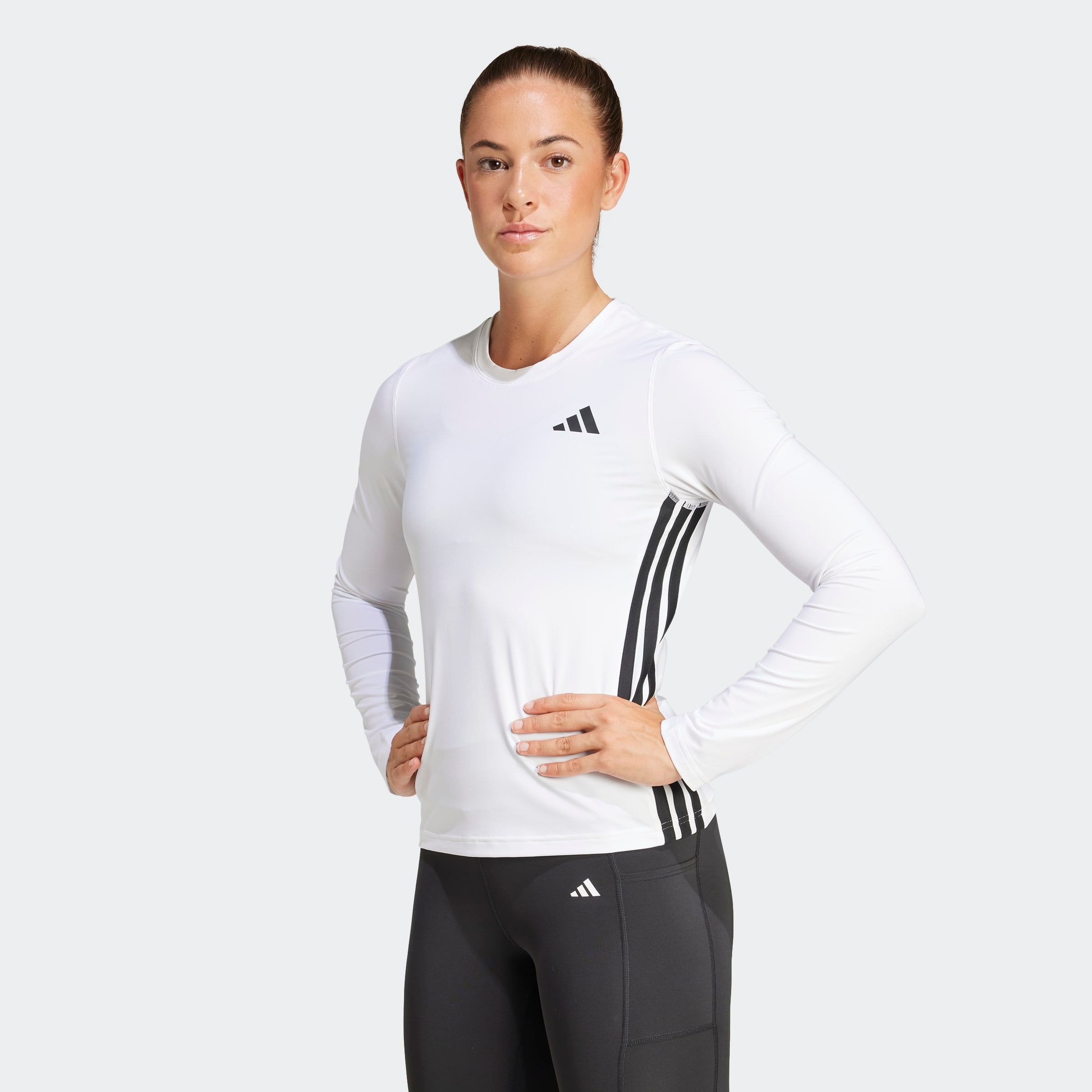 adidas Performance Funktionsshirt "ESSENTIALS 3-STREIFEN WORKOUT LONGSLEEVE" mit V-Ausschnitt, ohne Verschluss, aus Polyester