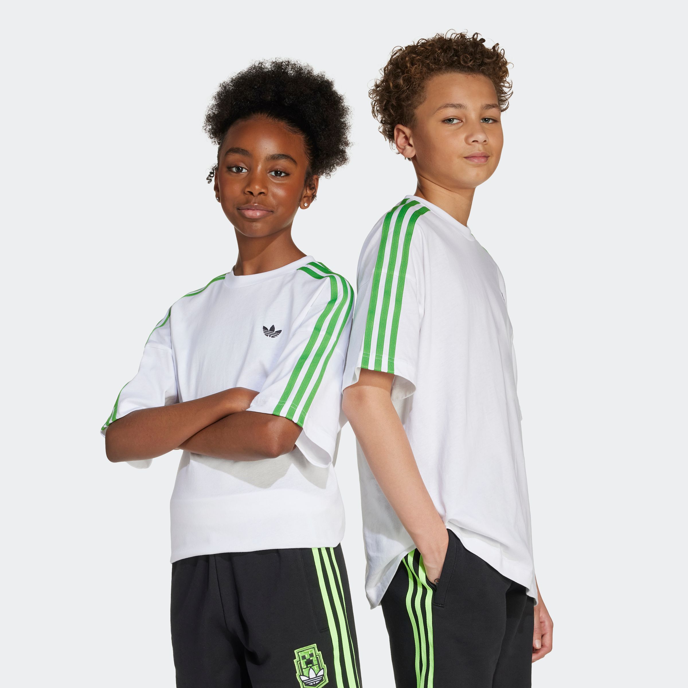 adidas Originals T-Shirt "ADIDAS X MINECRAFT KIDS" sportlicher Stil, kurze Ärmel, lockere Passform, für Kinder