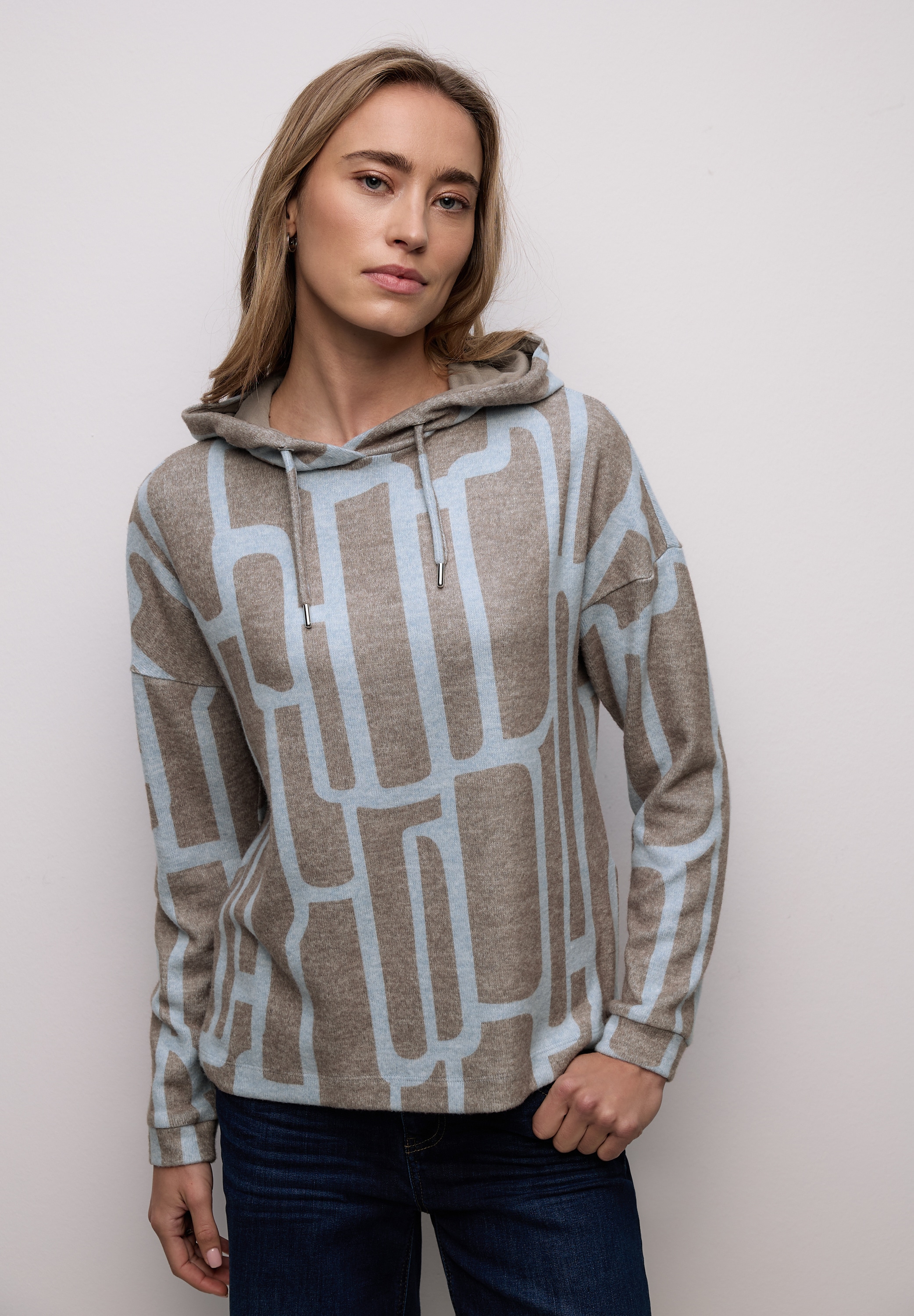 STREET ONE im Hoodie-Style