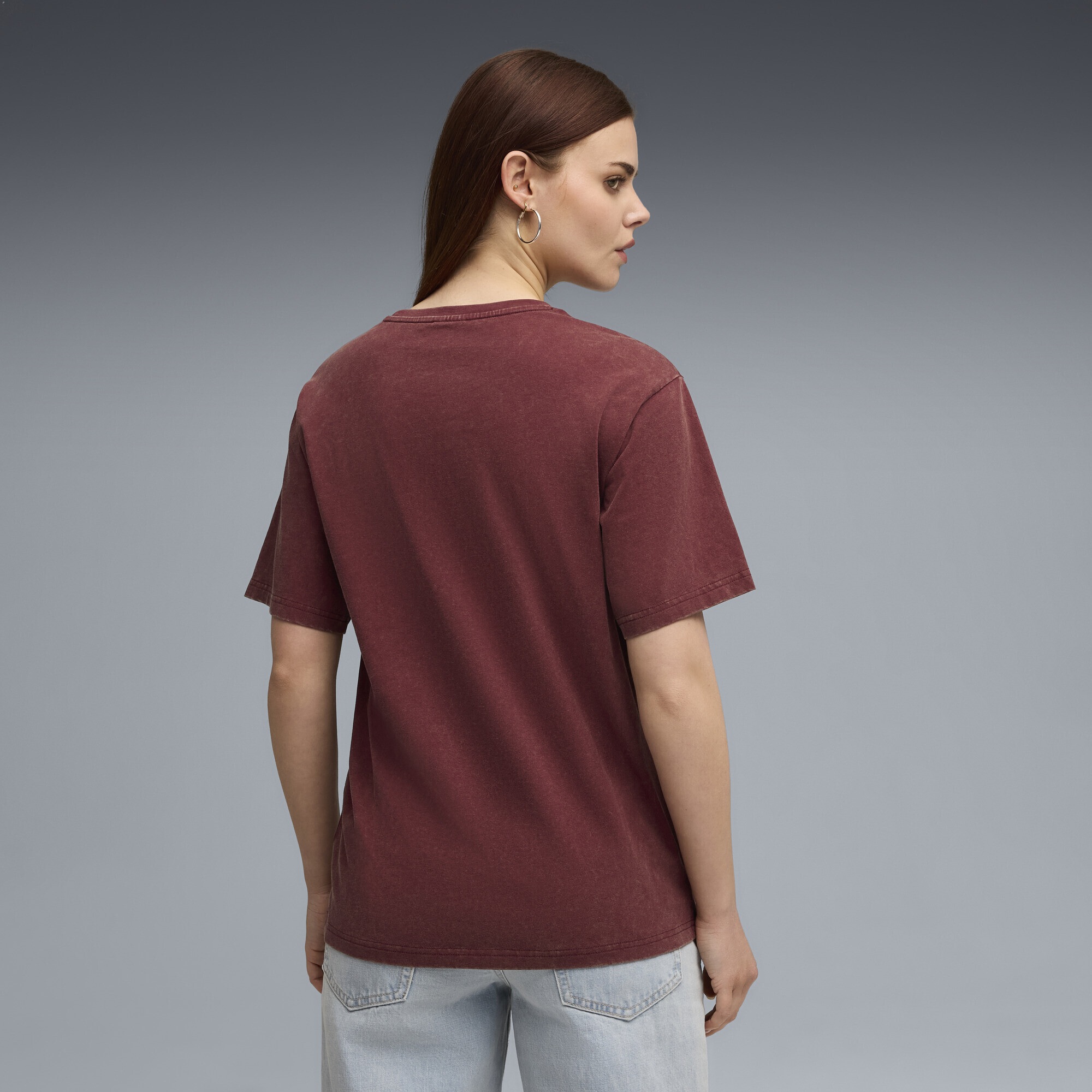 PUMA T-Shirt »Essentials Elevated Relaxed Wash T-Shirt Damen«