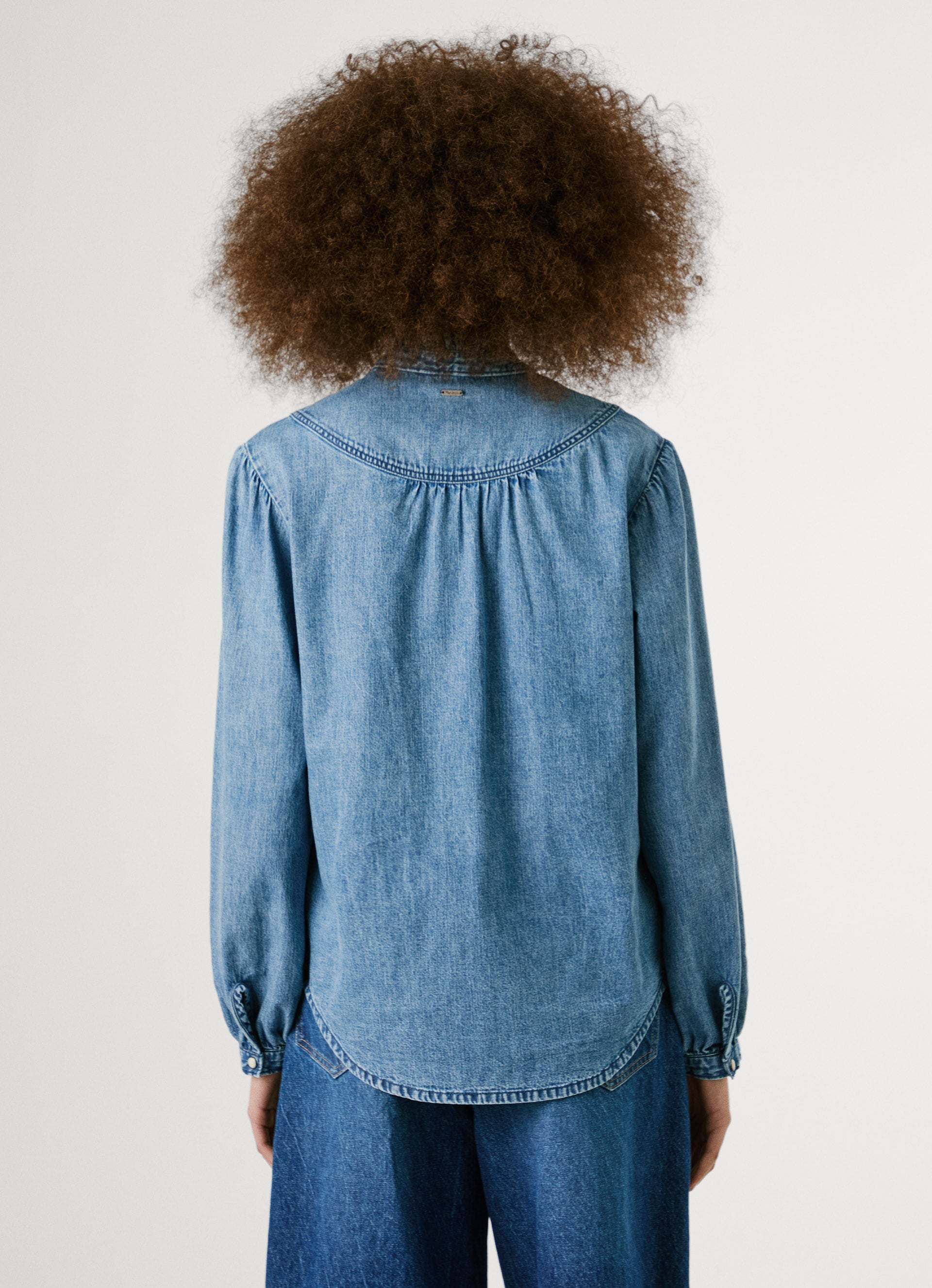 Pepe Jeans Jeansbluse »REGULAR DENIM BLOUSE«, mit Druckknöpfen

