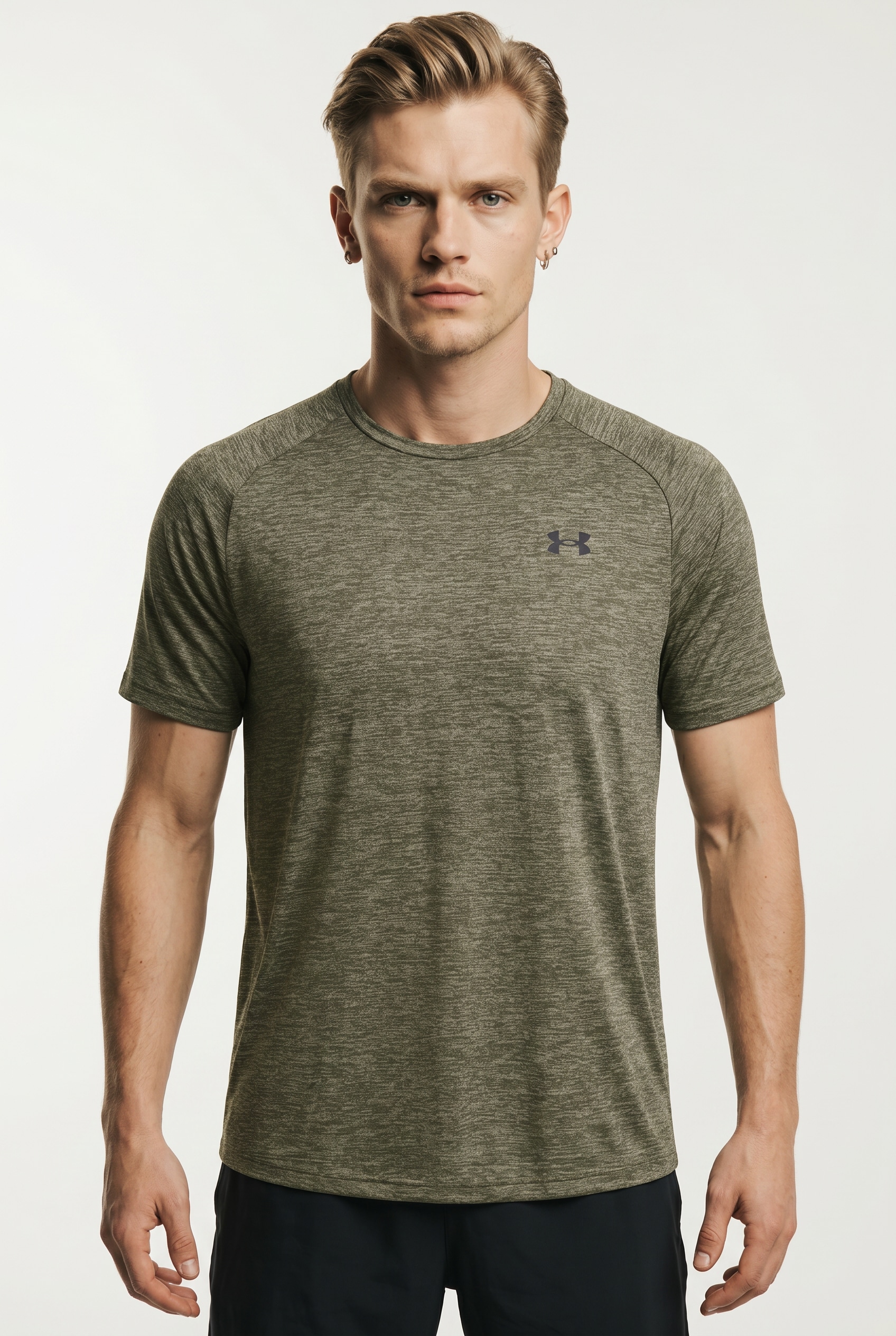 Under Armour Trainingsshirt "UA TECH 2.0 SS TEE" Kurzarm-Design, mit Rundhalsausschnitt, atmungsaktiv