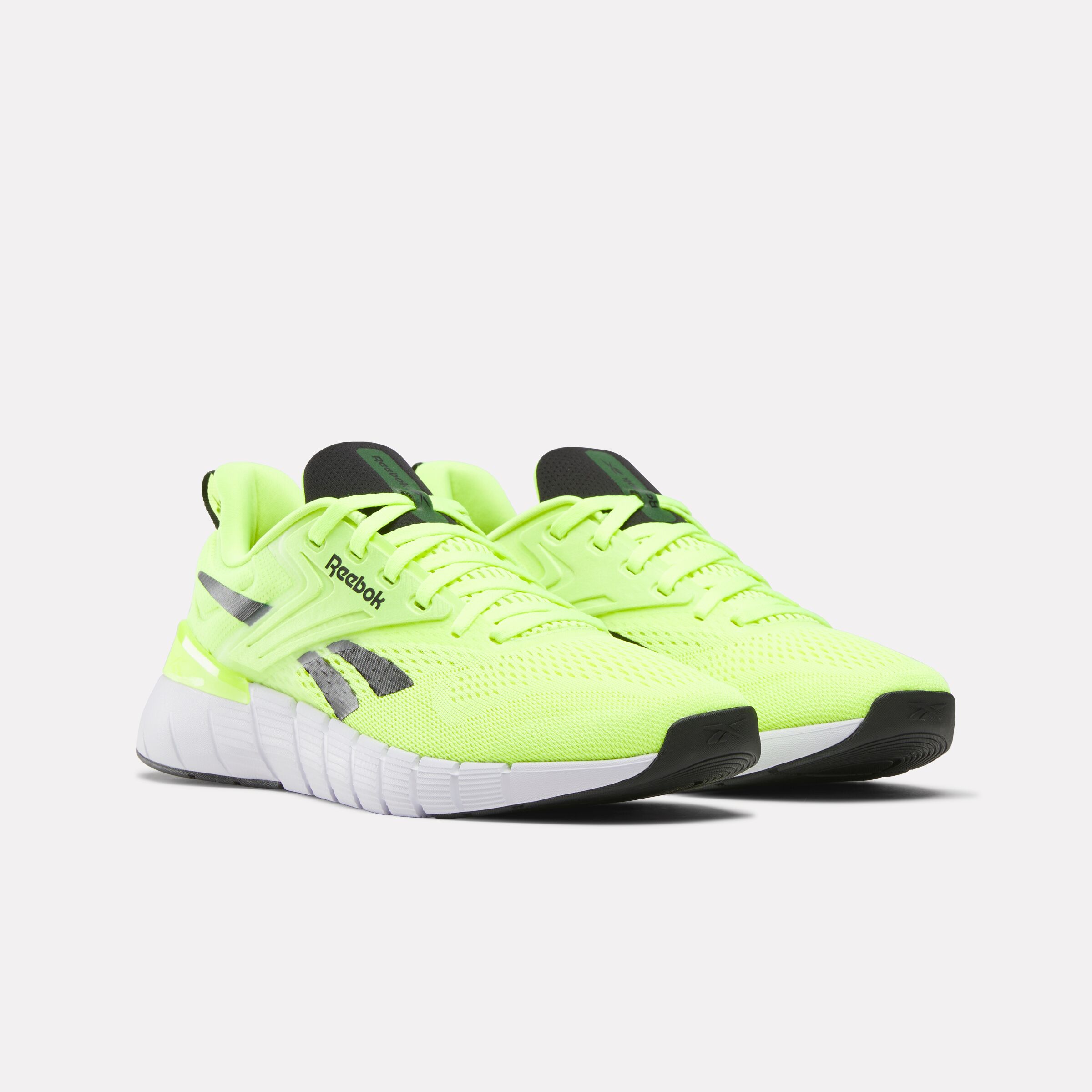 Reebok Trainingsschuh "NANO GYM" speziell für Gewichtheben oder für die Cardiofläche