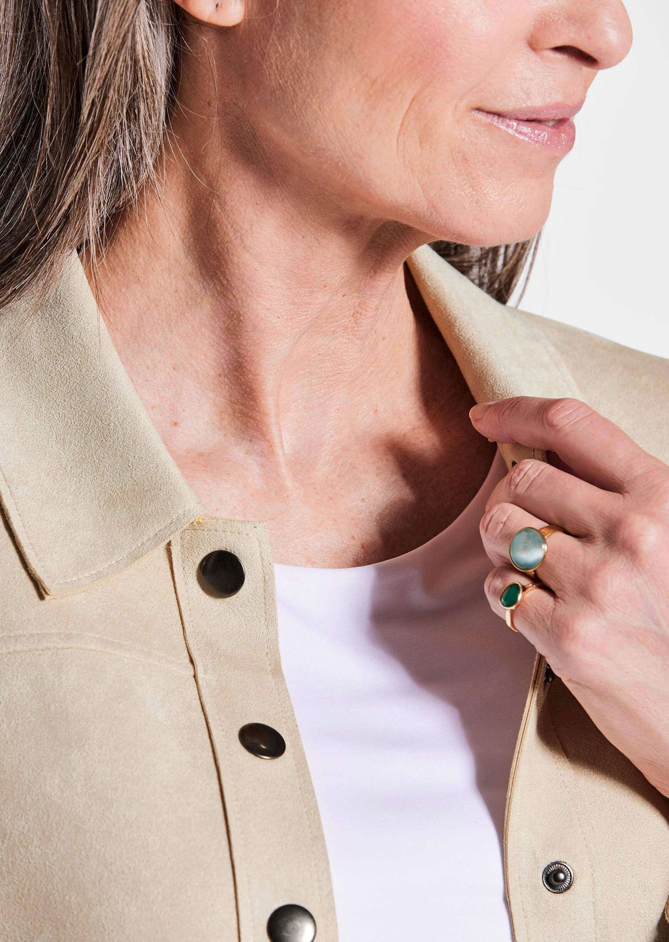 GOLDNER Kurzjacke »Kurzgröße Leichte Damenjacke in Velourslederoptik«