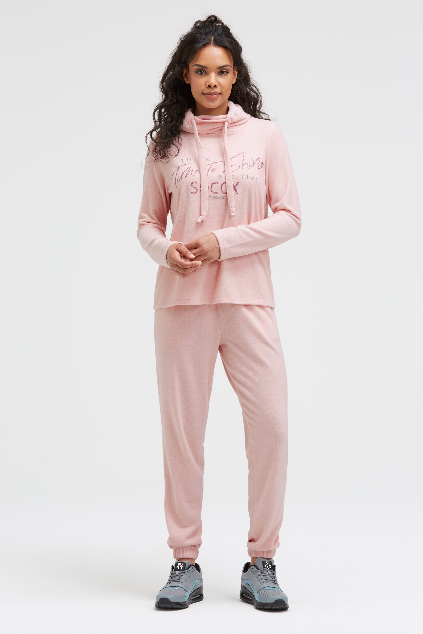 SOCCX Rollkragenpullover