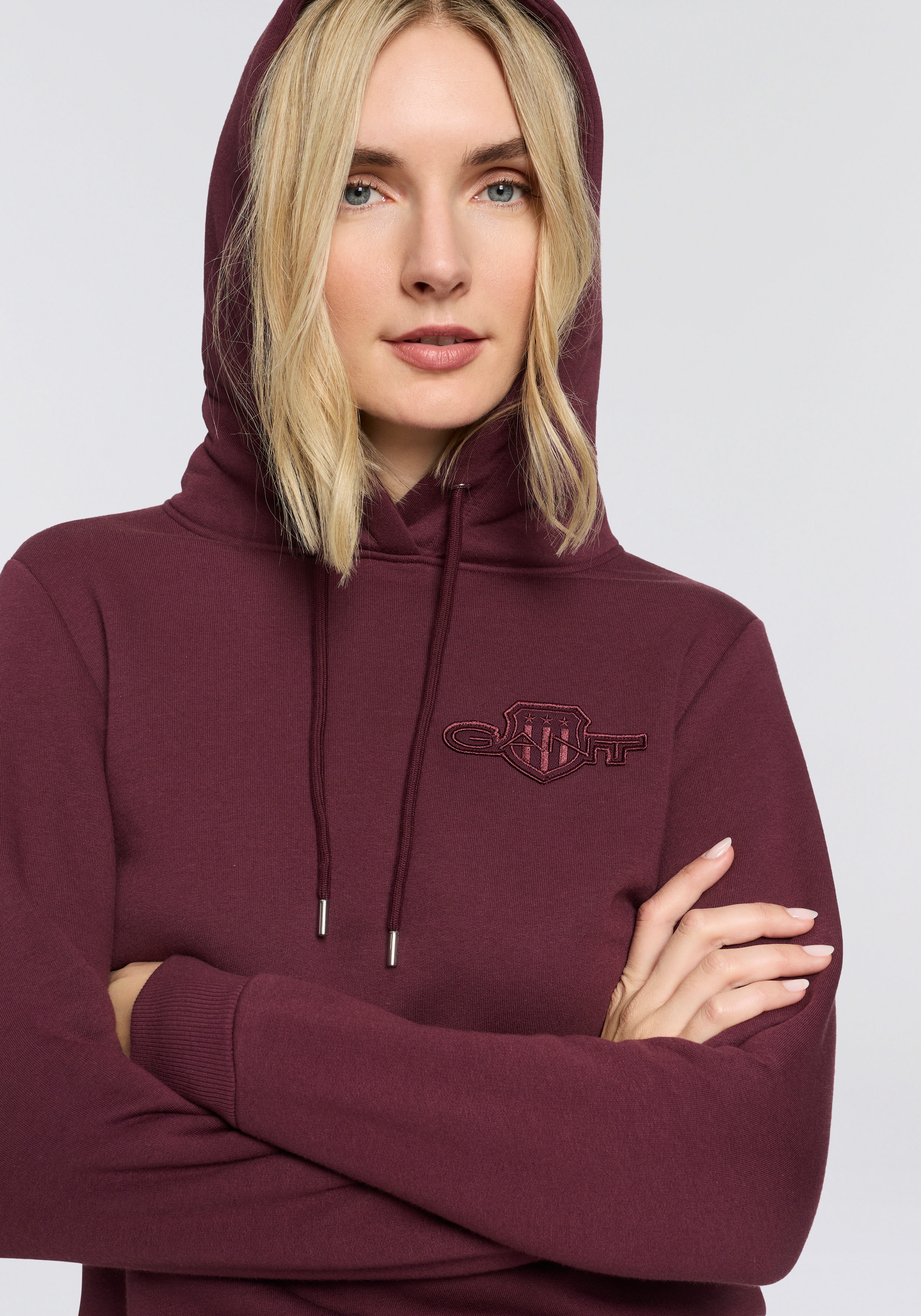 Thumbnail - Gant Hoodie "REG TONAL SHIELD HOODIE", Ton in Ton Stickerei, Rippbündchen
