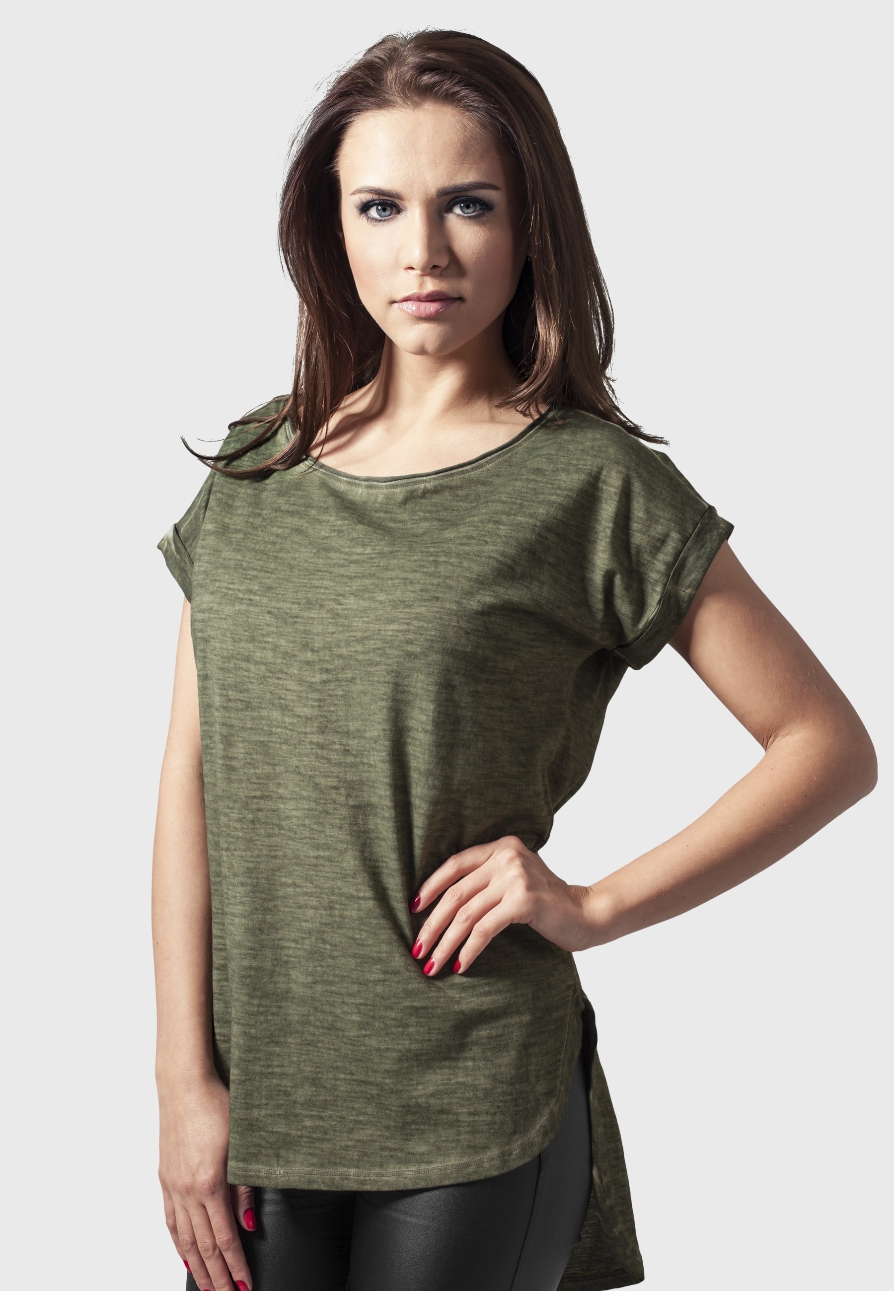 URBAN CLASSICS Kurzarmshirt »Urban Classics Damen Ladies Long Back Shaped Spray Dye Tee« 1 Stk.