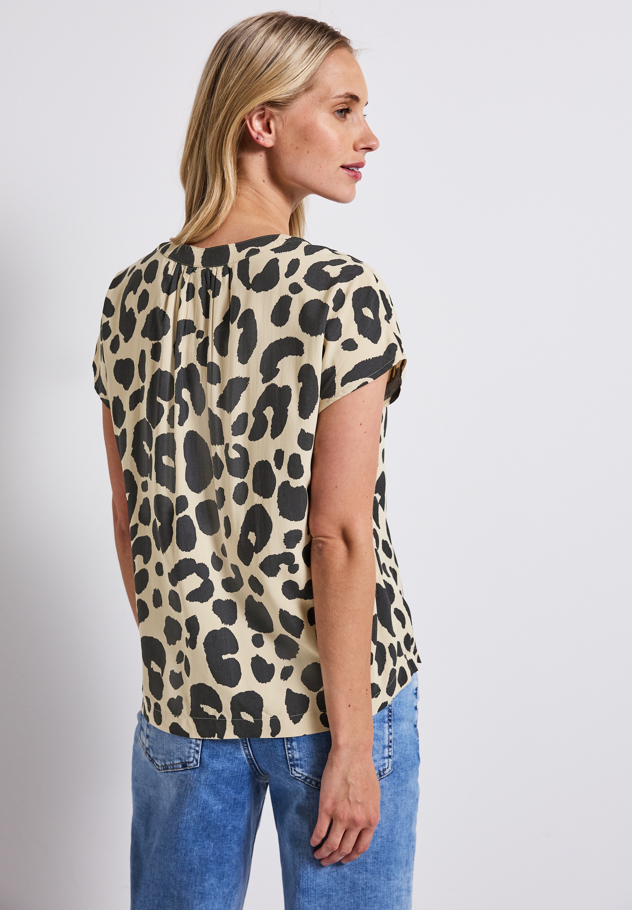 STREET ONE Klassische Bluse, aus softer Viskose