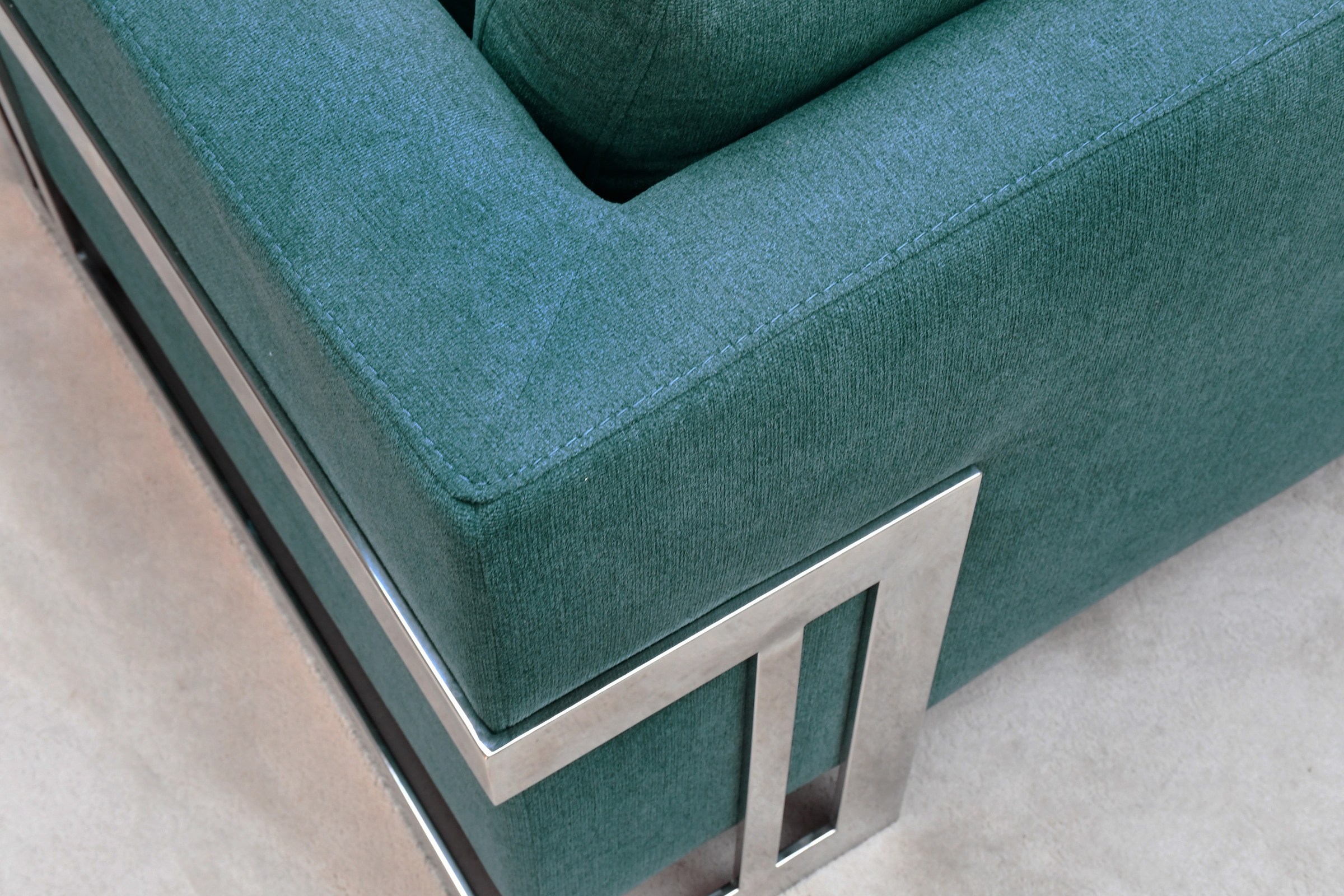 Leonique 2-Sitzer »New York«, Petrolblaues 2-Sitzer Sofa, Edelstahlgestell, 175x84x96, Sitzhöhe 44cm