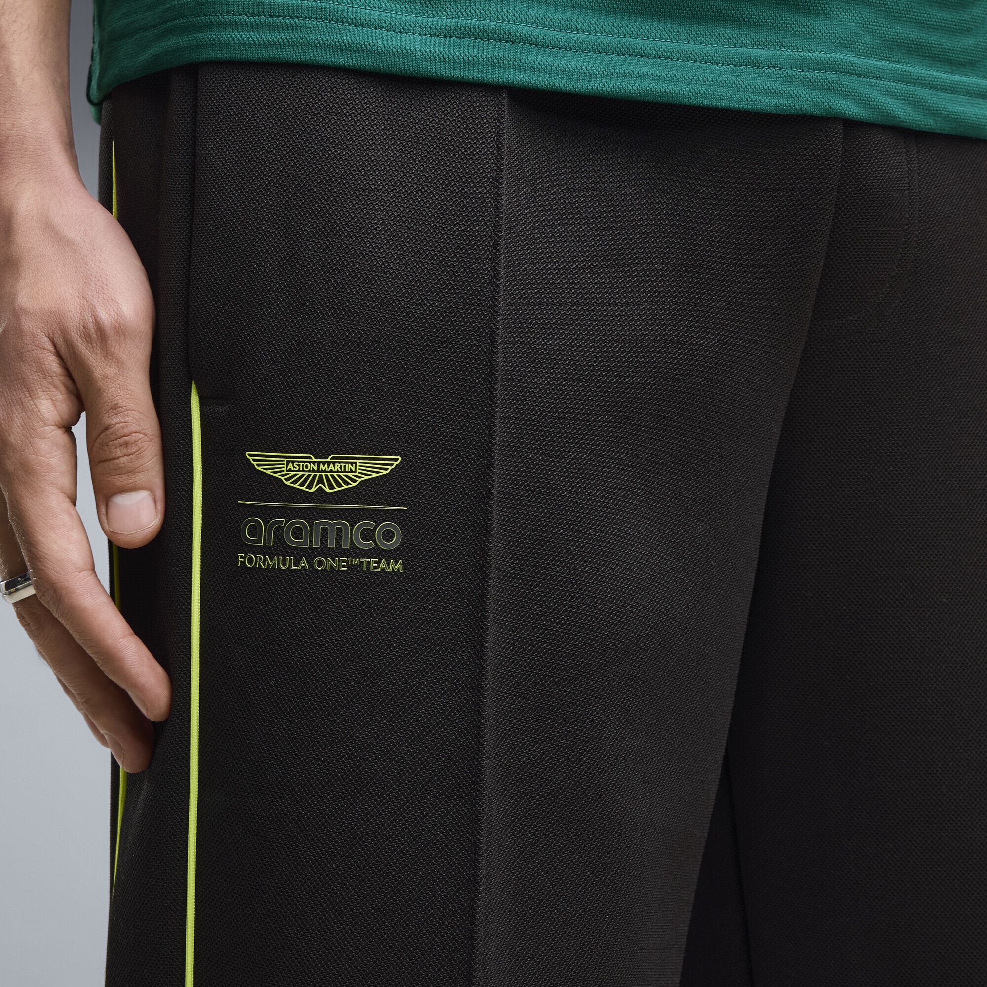 PUMA Sporthose »PUMA x ASTON MARTIN ARAMCO F1® TEAM T7 Hose Herren«