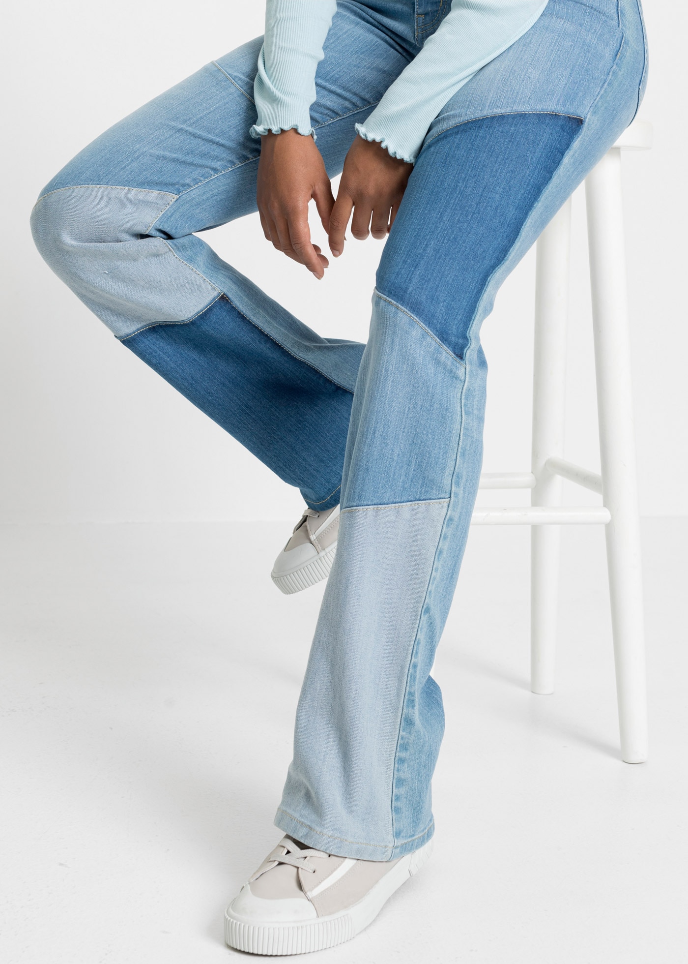 bonprix Schlagjeans »Flared-Jeans Mid Waist« Flared-Jeans Mid Waist