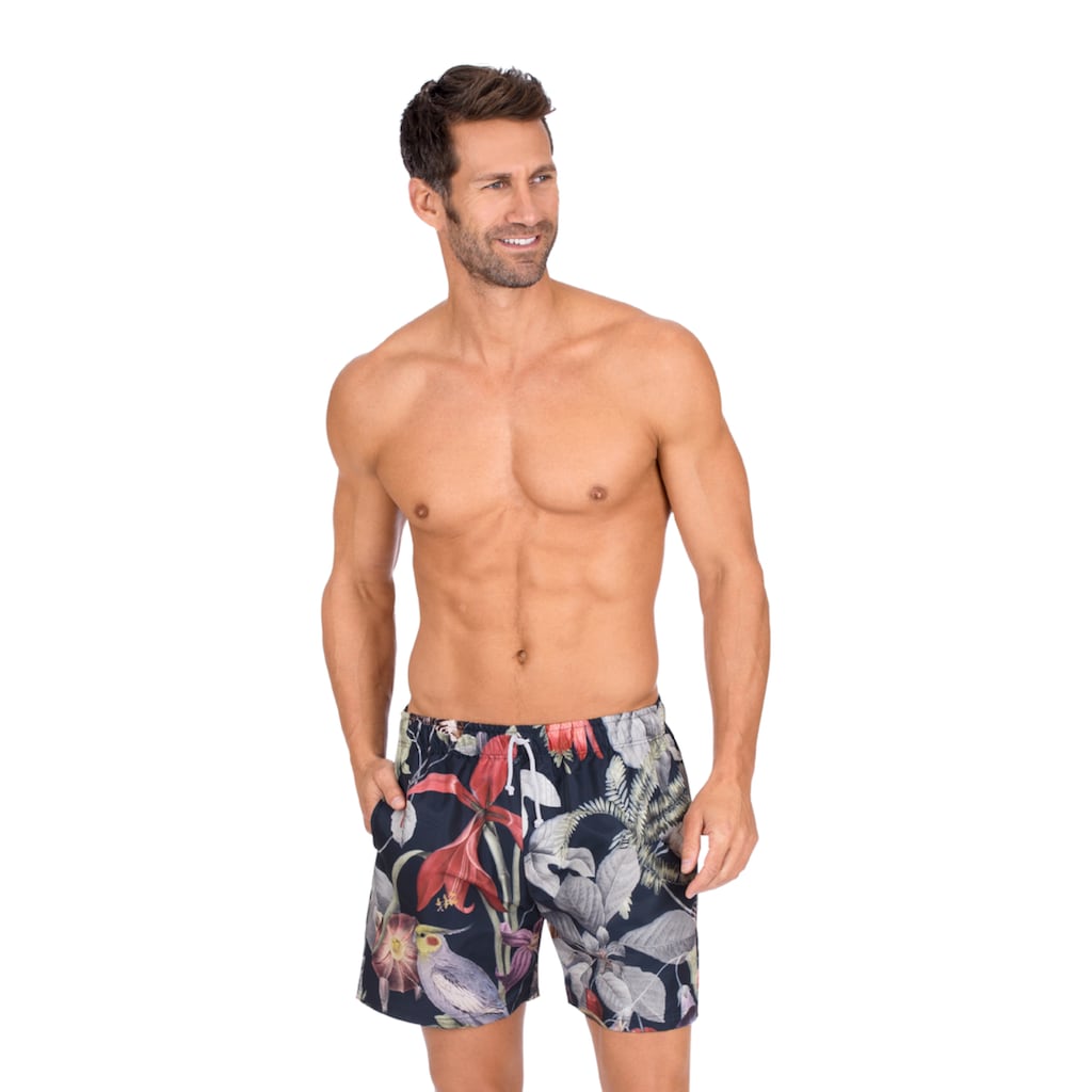 Trigema Shorts »TRIGEMA Bade-/Freizeitshorts mit Druckmotiv«, (1 tlg.)