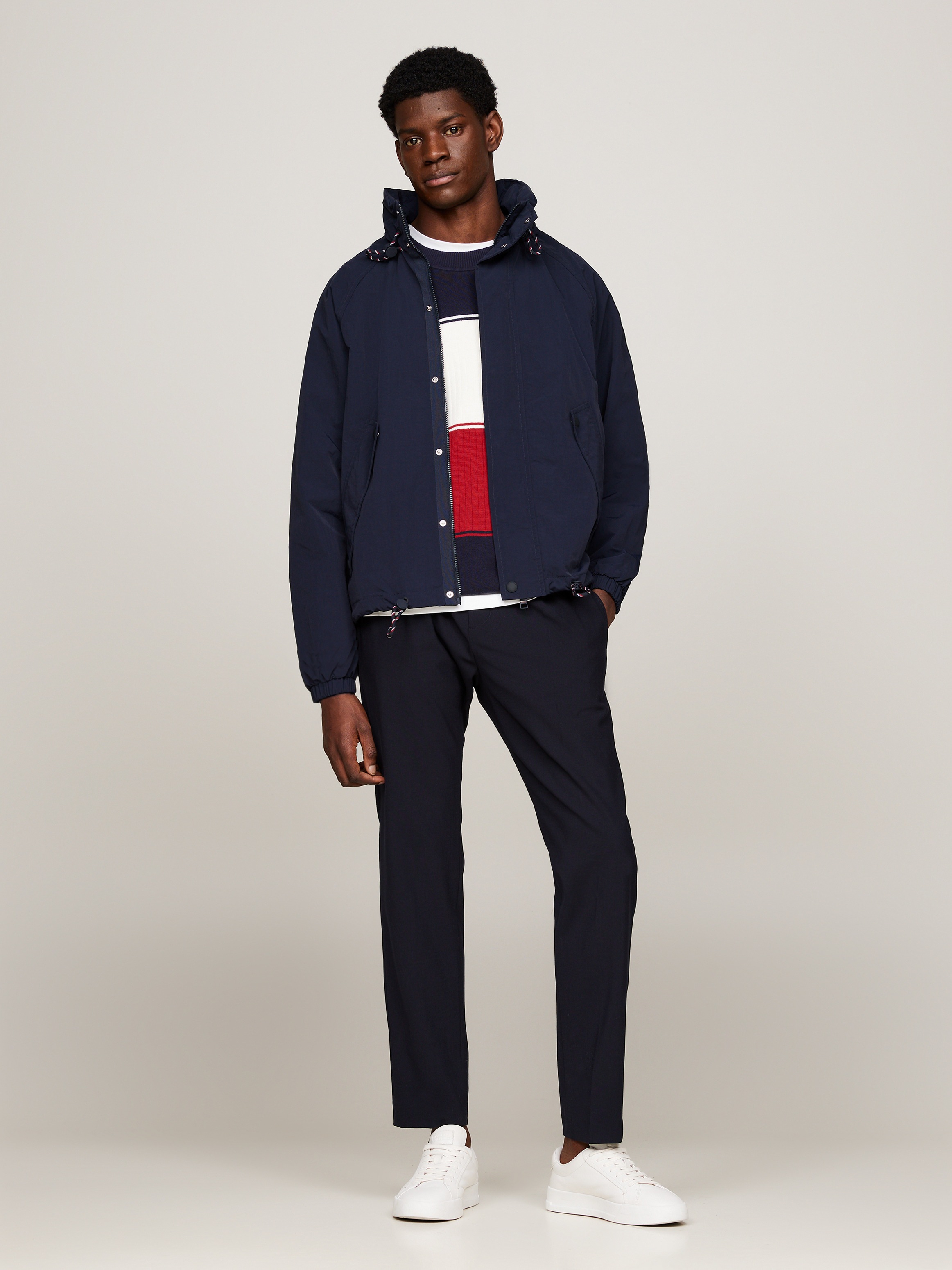 Tommy Hilfiger Blouson »REGATTA JACKET« mit Kapuze wasserabweisend, hochgeschlossen, mit verstaubarer Kapuze