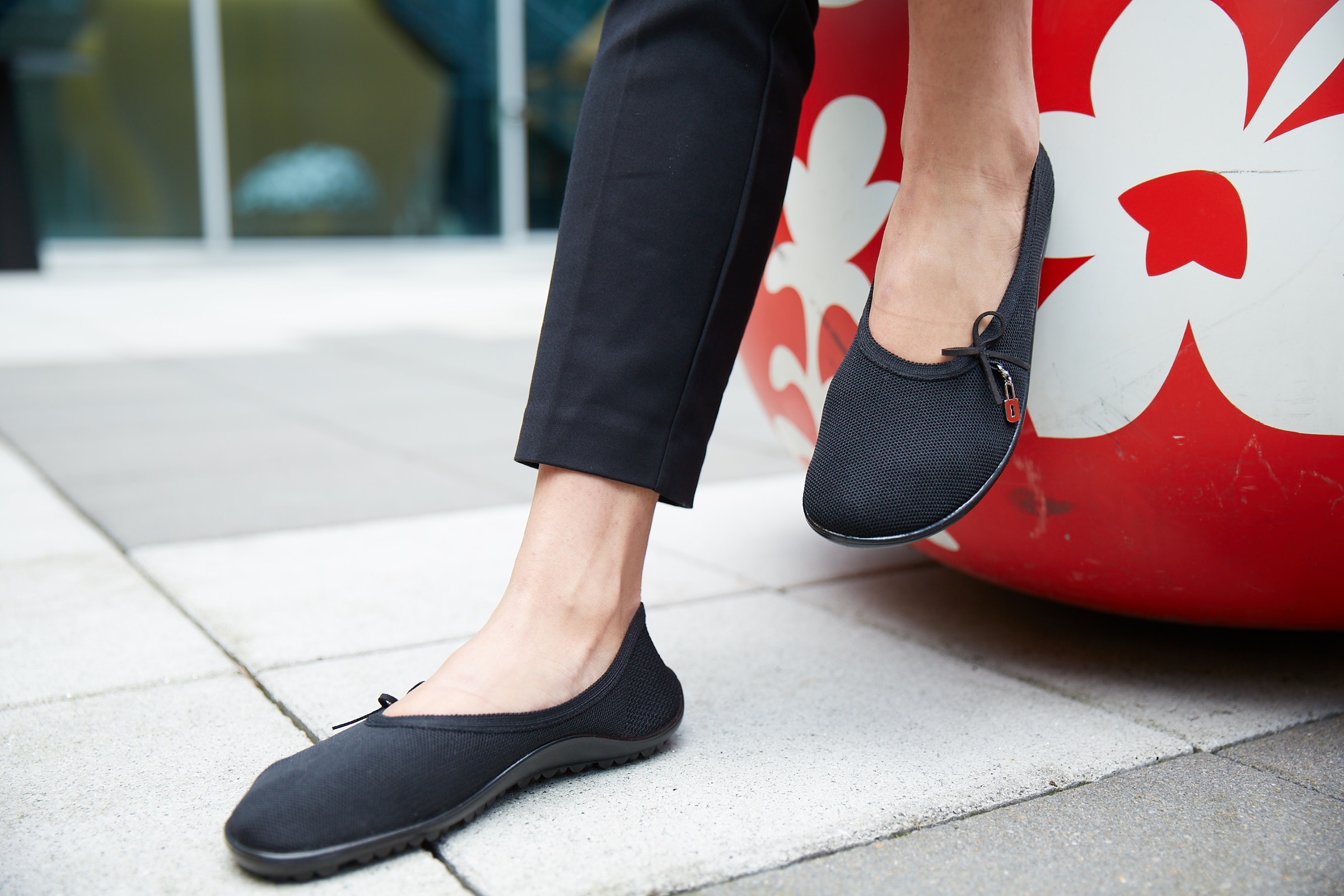 Leguano Barfußschuh »LADY LOOP«, Ballerina, Slipper, Bequemschuh mit süßer Zierschleife